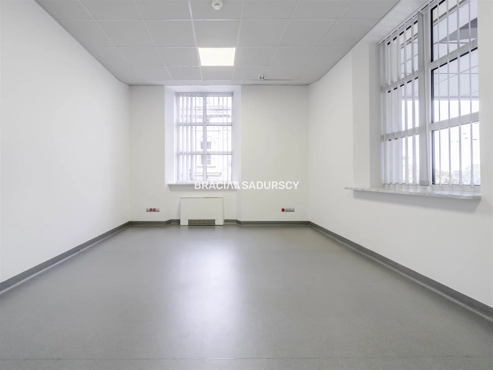 Lokal użytkowy 128,00 m², oferta nr , BS1-LW-311660-1, Kraków, Stare Miasto, Stare Miasto, Zwierzyniecka