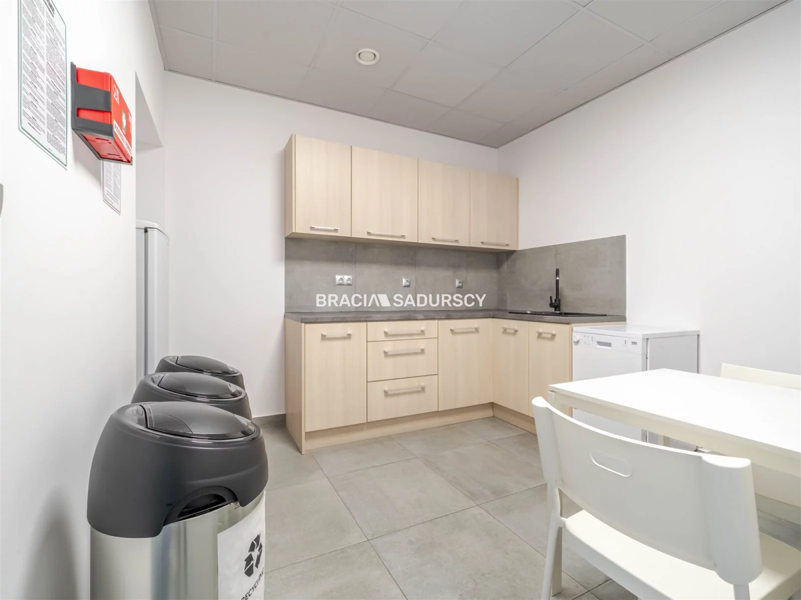 Lokal użytkowy 128,00 m², oferta nr , BS1-LW-311660-1, Kraków, Stare Miasto, Stare Miasto, Zwierzyniecka