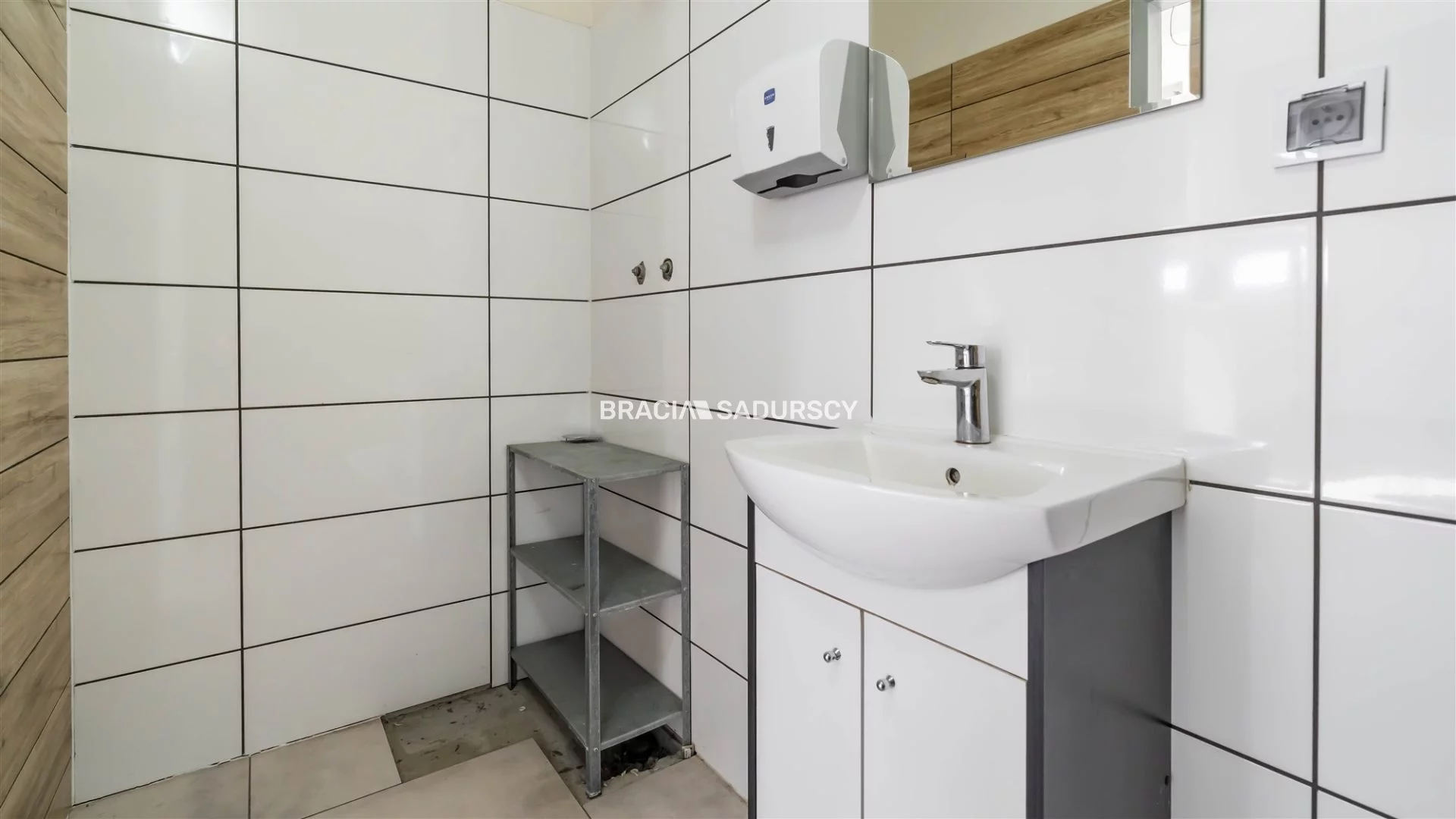 Magazyn 260,00 m², oferta nr , BS2-HW-305596-13, Kłaj, Dąbrowska