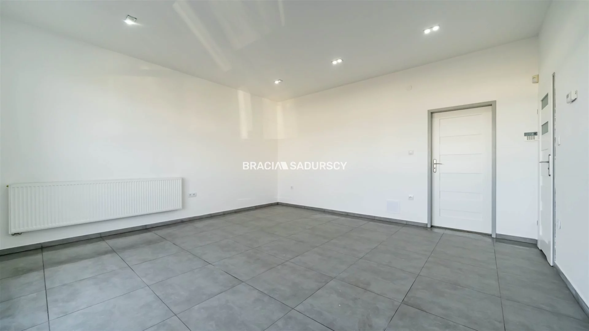 Magazyn 260,00 m², oferta nr , BS2-HW-305596-14, Kłaj, Dąbrowska