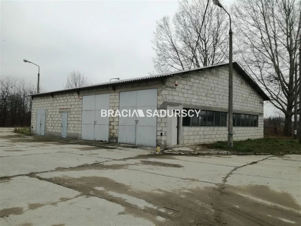 Magazyn 1 650,00 m², oferta nr , BS3-BS-226936-38, Przemyśl, Sielecka