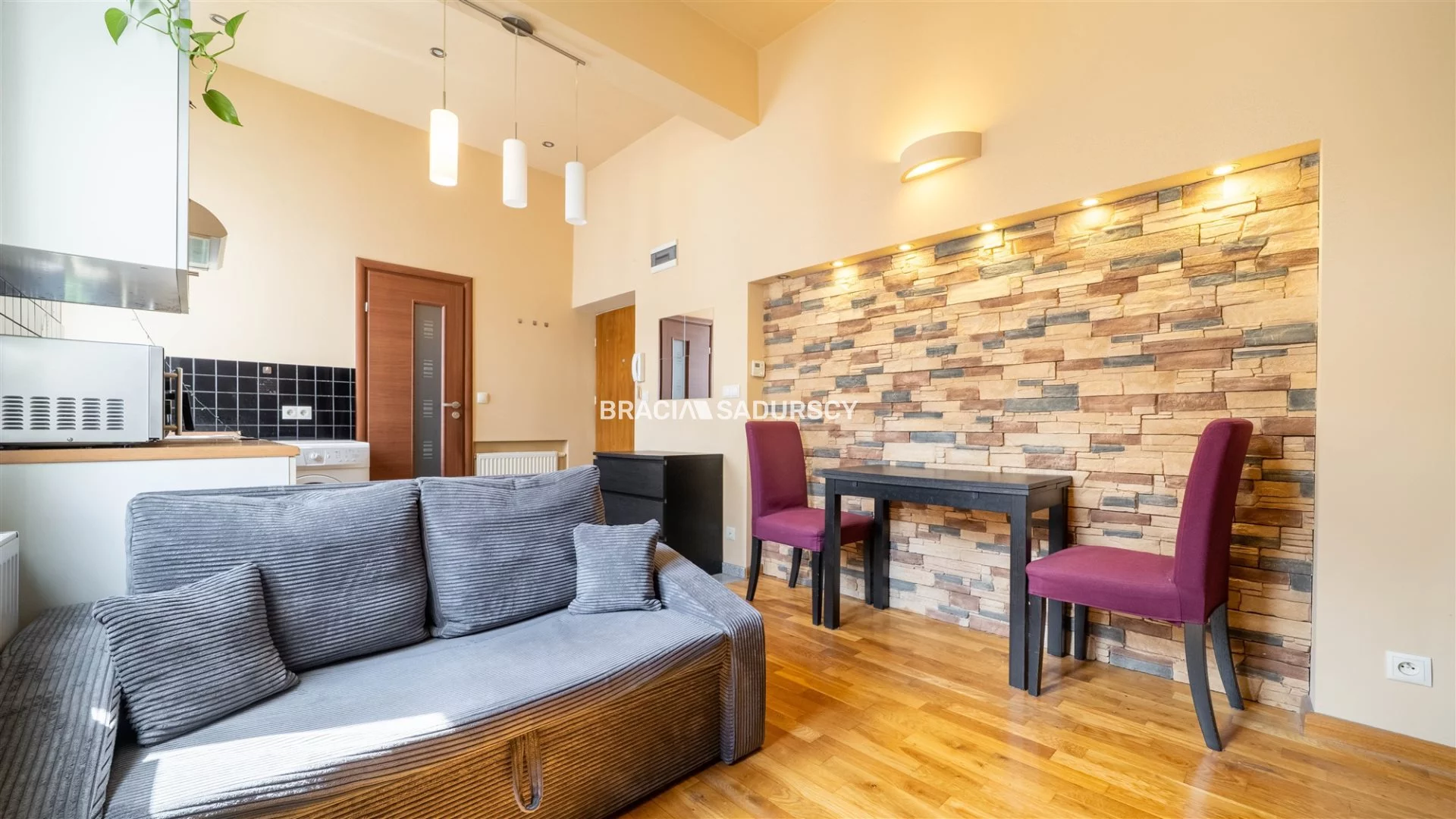 1 pokój, mieszkanie 20,99 m², piętro 1, oferta nr , BS3-MS-310093-2, Kraków, Stare Miasto, Stare Miasto, Kątowa