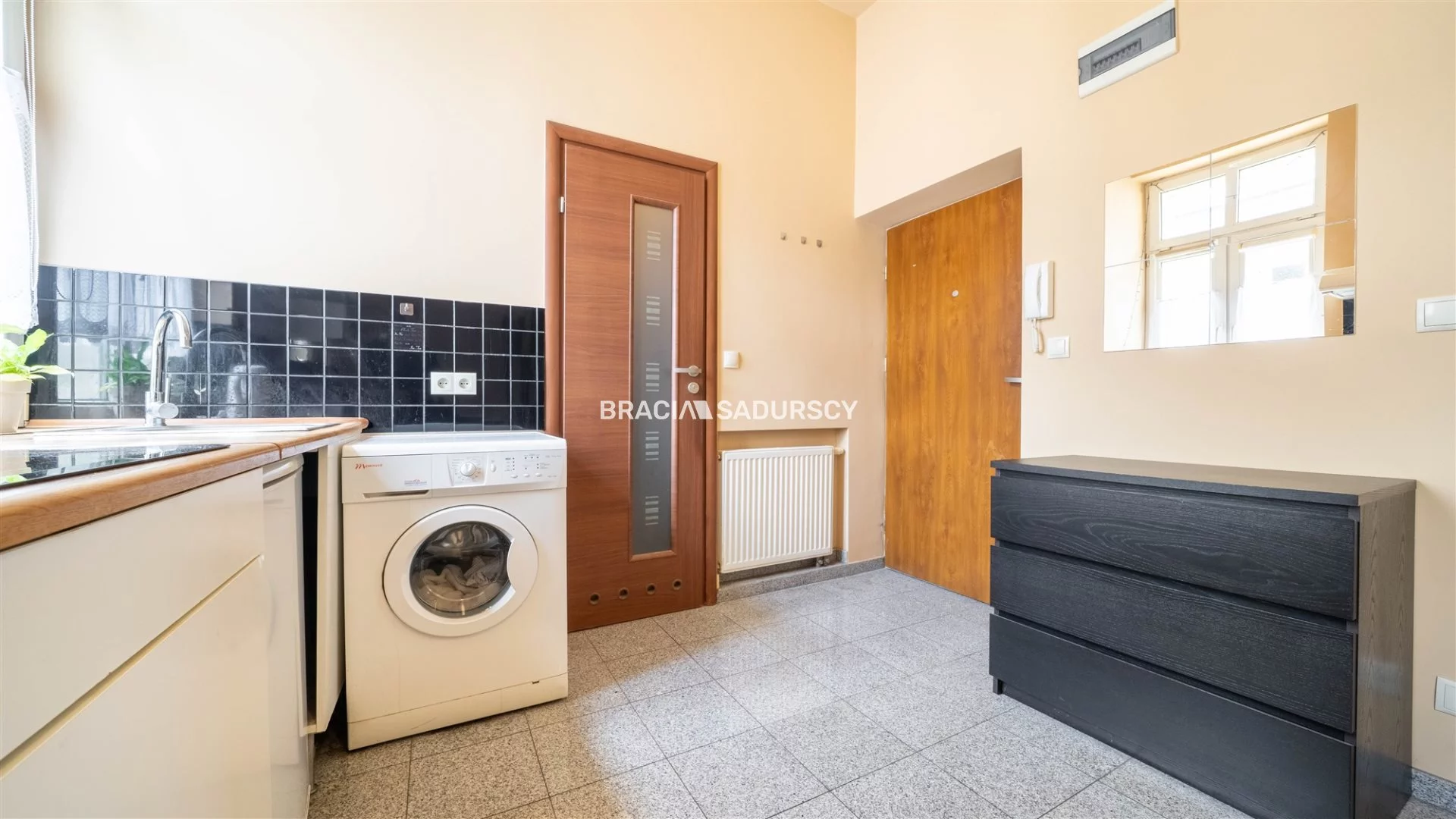 1 pokój, mieszkanie 20,99 m², piętro 1, oferta nr , BS3-MS-310093-2, Kraków, Stare Miasto, Stare Miasto, Kątowa