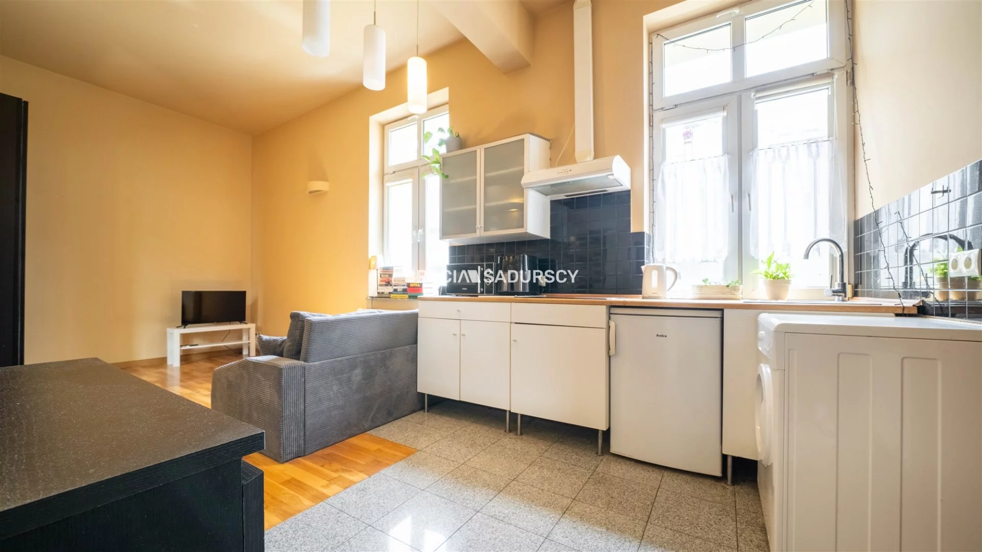 1 pokój, mieszkanie 20,99 m², piętro 1, oferta nr , BS3-MS-310093-2, Kraków, Stare Miasto, Stare Miasto, Kątowa