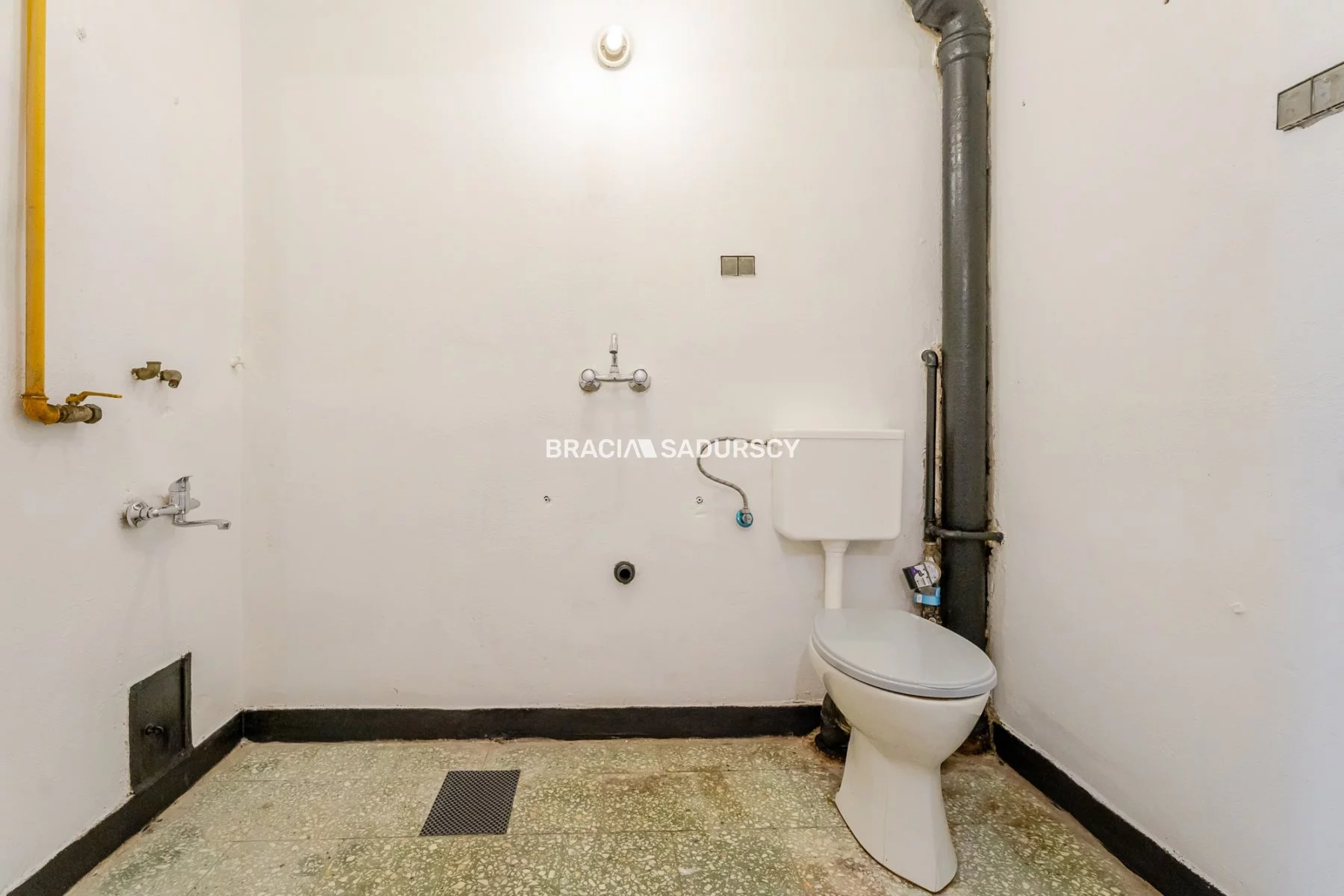 1 pokój, mieszkanie 30,70 m², piętro 1, oferta nr , BS3-MS-311899, Pobiednik Wielki