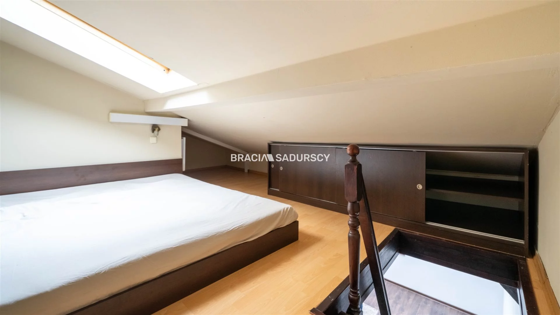 1 pokój, mieszkanie 33,30 m², piętro 5, oferta nr , BS3-MS-308941-2, Kraków, Stare Miasto, Stare Miasto, Starowiślna