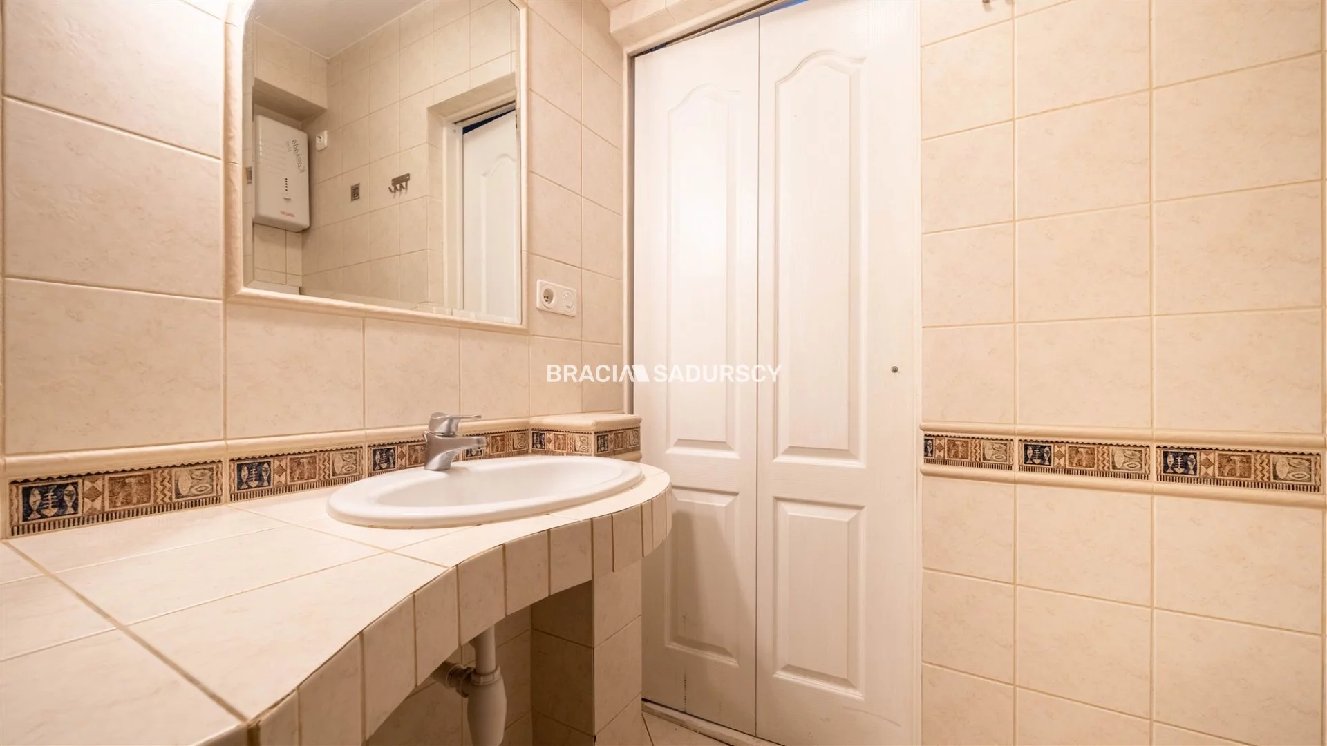 1 pokój, mieszkanie 33,30 m², piętro 5, oferta nr , BS3-MS-308941-3, Kraków, Stare Miasto, Stare Miasto, Starowiślna