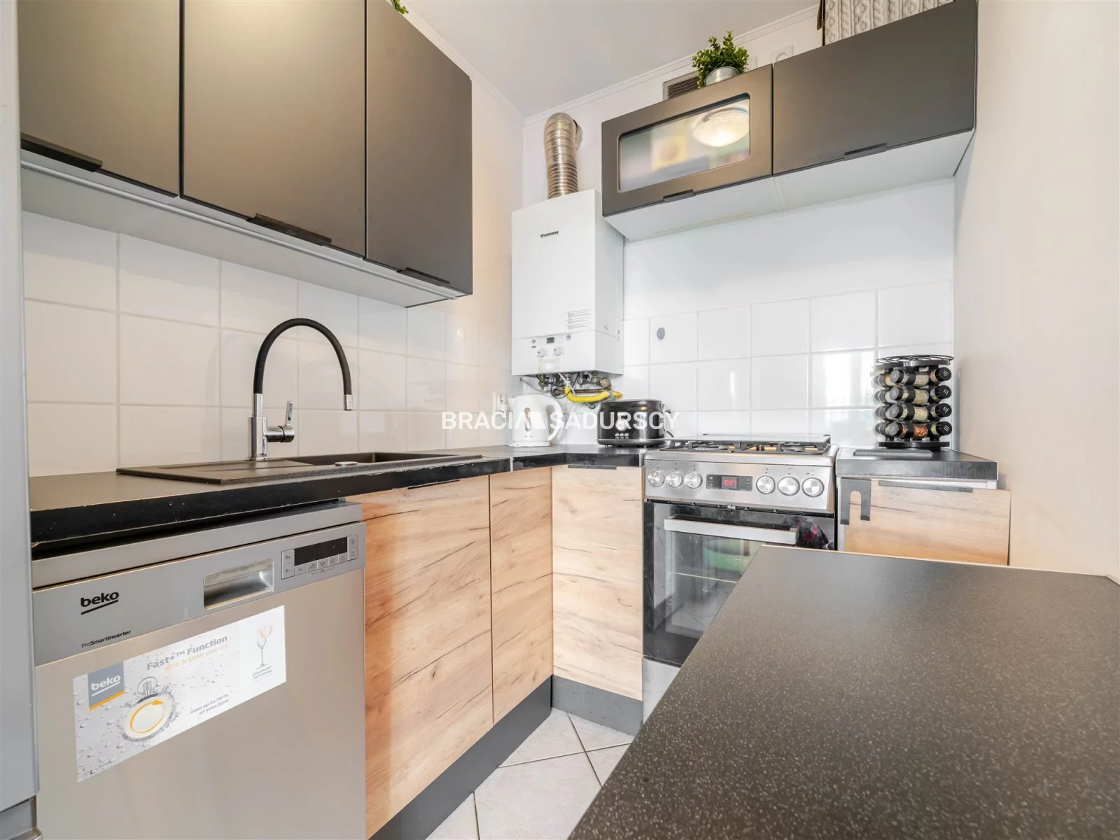 1 pokój, mieszkanie 38,00 m², piętro 3, oferta nr , BS1-MW-311294-28, Kraków, Swoszowice, Kliny, Komuny Paryskiej