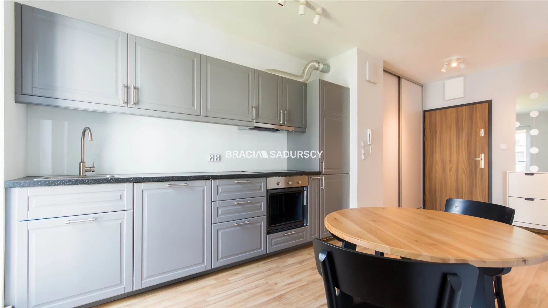 1 pokój, mieszkanie 31,80 m², piętro 4, oferta nr , BS1-MW-312045-19, Kraków, Krowodrza, Prądnicka
