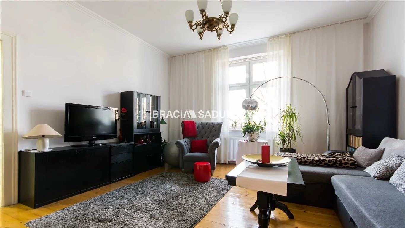 Mieszkanie dwupokojowe 64,00 m², Kraków, Stare Miasto, Bosacka, Sprzedaż