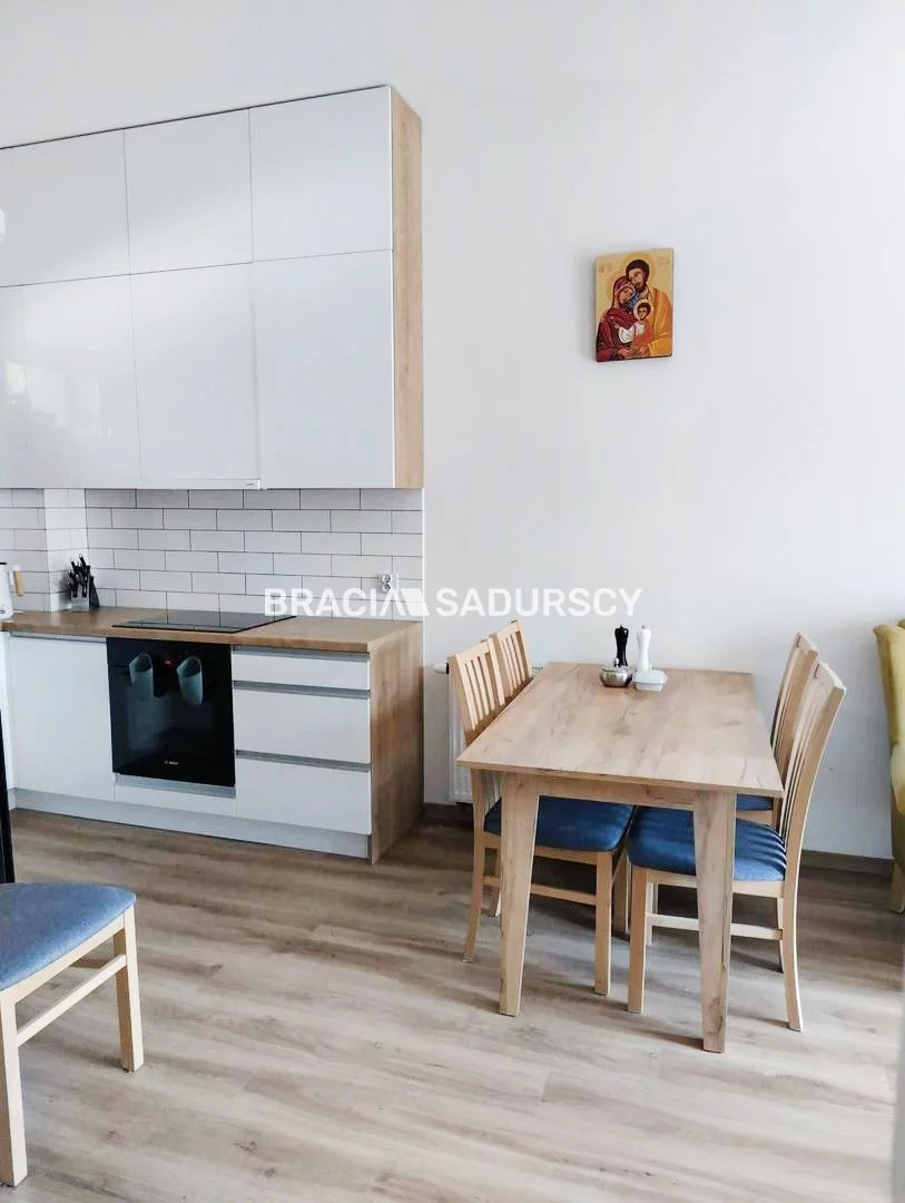 Mieszkanie na sprzedaż, 38,92 m², 2 pokoje, parter, oferta nr BS4-MS-302444-10