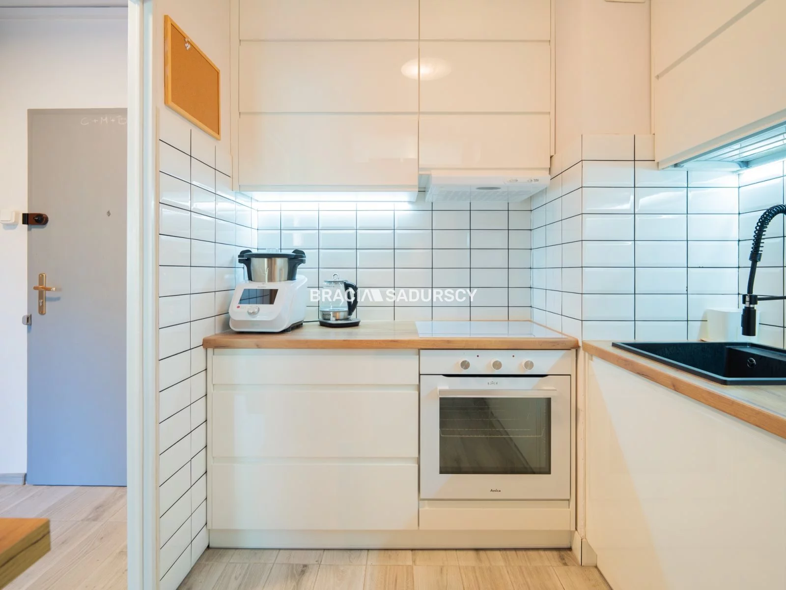 2 pokoje, apartament 33,10 m², piętro 3, oferta nr , BS4-MS-311224, Kraków, Mistrzejowice, Kombatantów