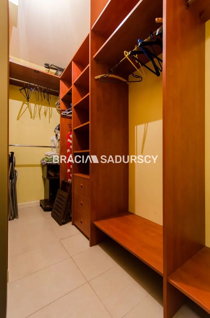 2 pokoje, apartament 58,16 m², piętro 4, oferta nr , BS4-MS-312342-2, Kraków, Stare Miasto, Stare Miasto, Krowoderska