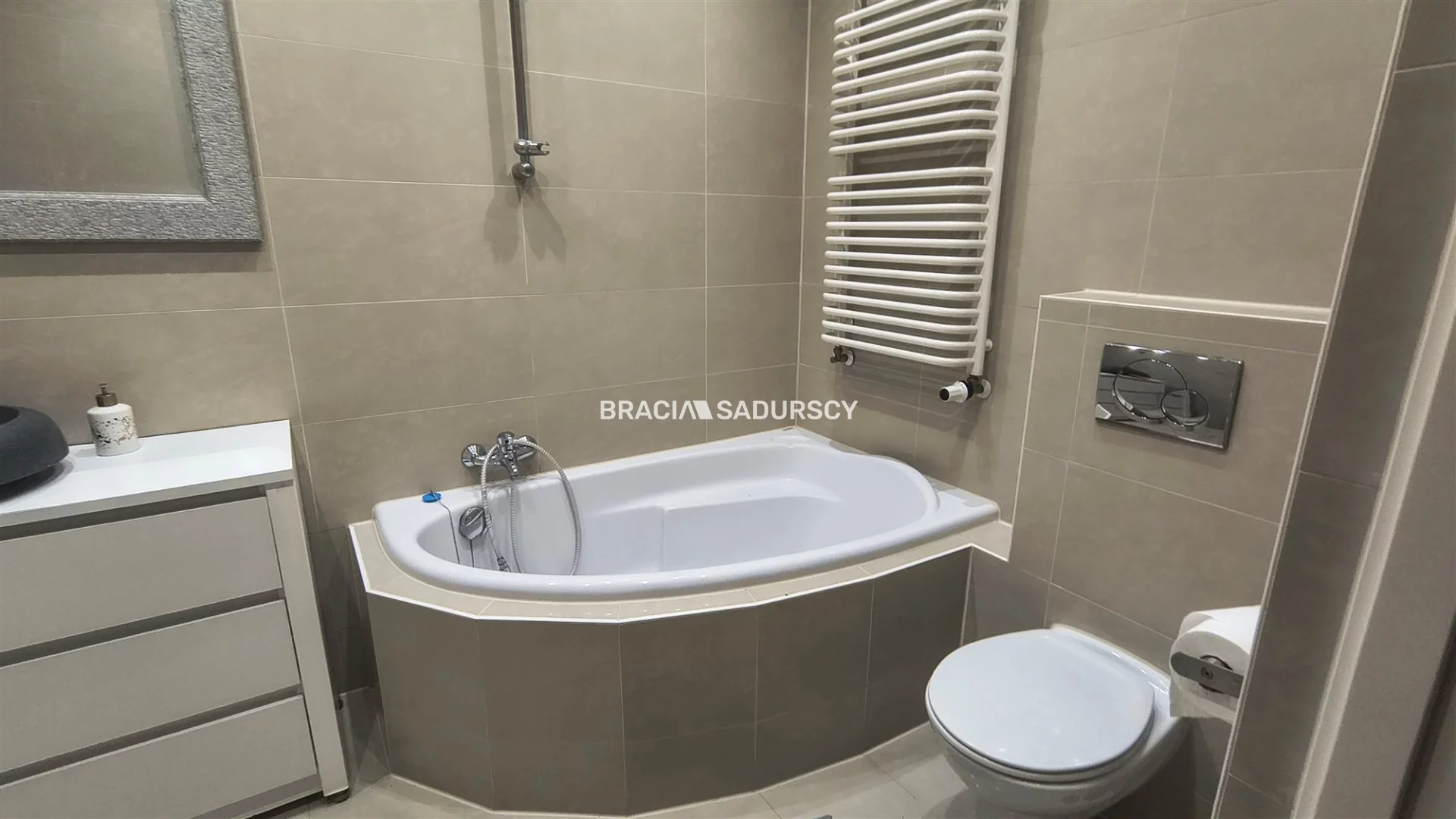 2 pokoje, apartament 58,16 m², piętro 4, oferta nr , BS4-MS-312342-2, Kraków, Stare Miasto, Stare Miasto, Krowoderska