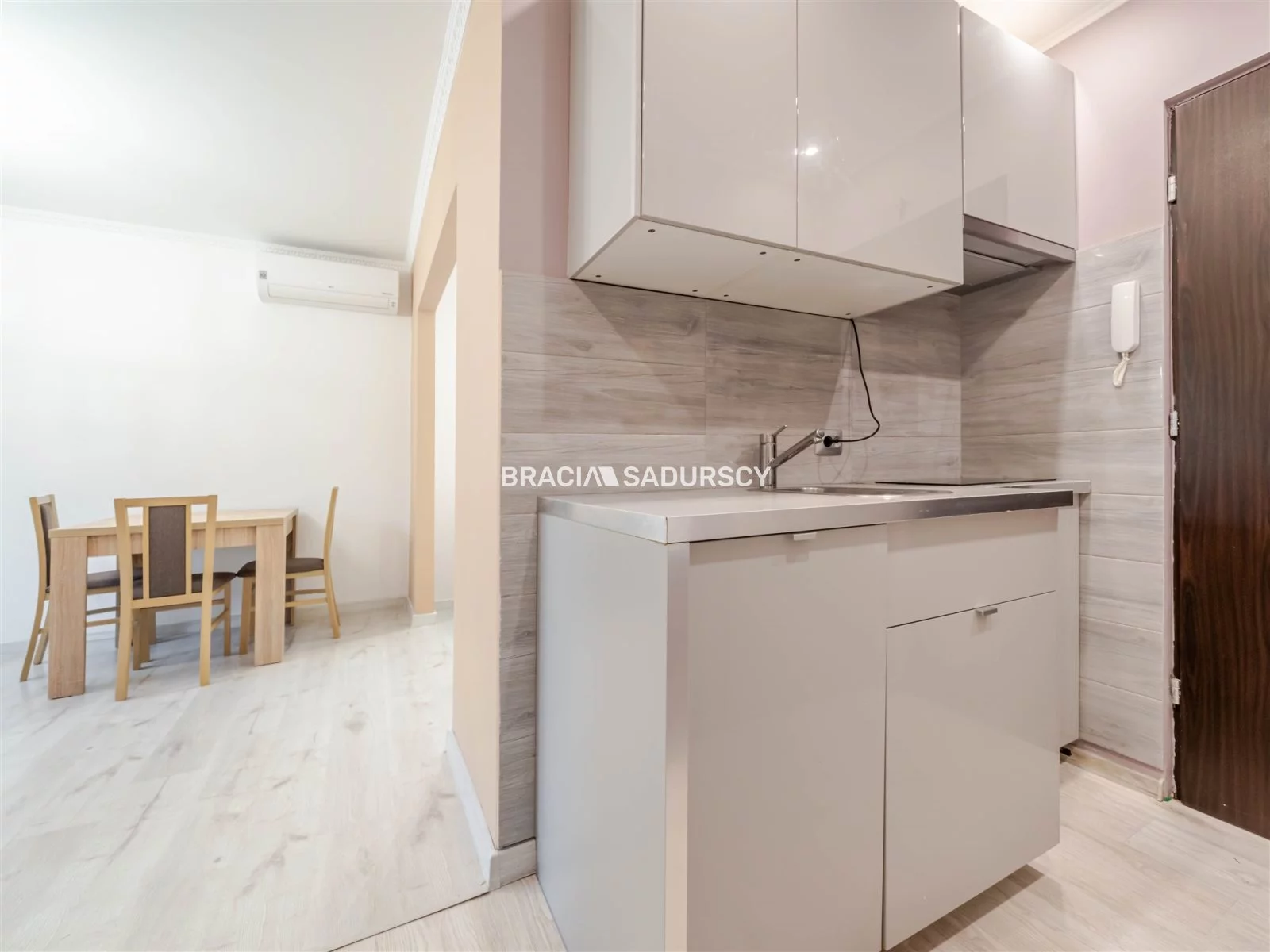 2 pokoje, mieszkanie 32,90 m², parter, oferta nr , BS4-MS-312078, Kraków, Bieńczyce, os. Niepodległości