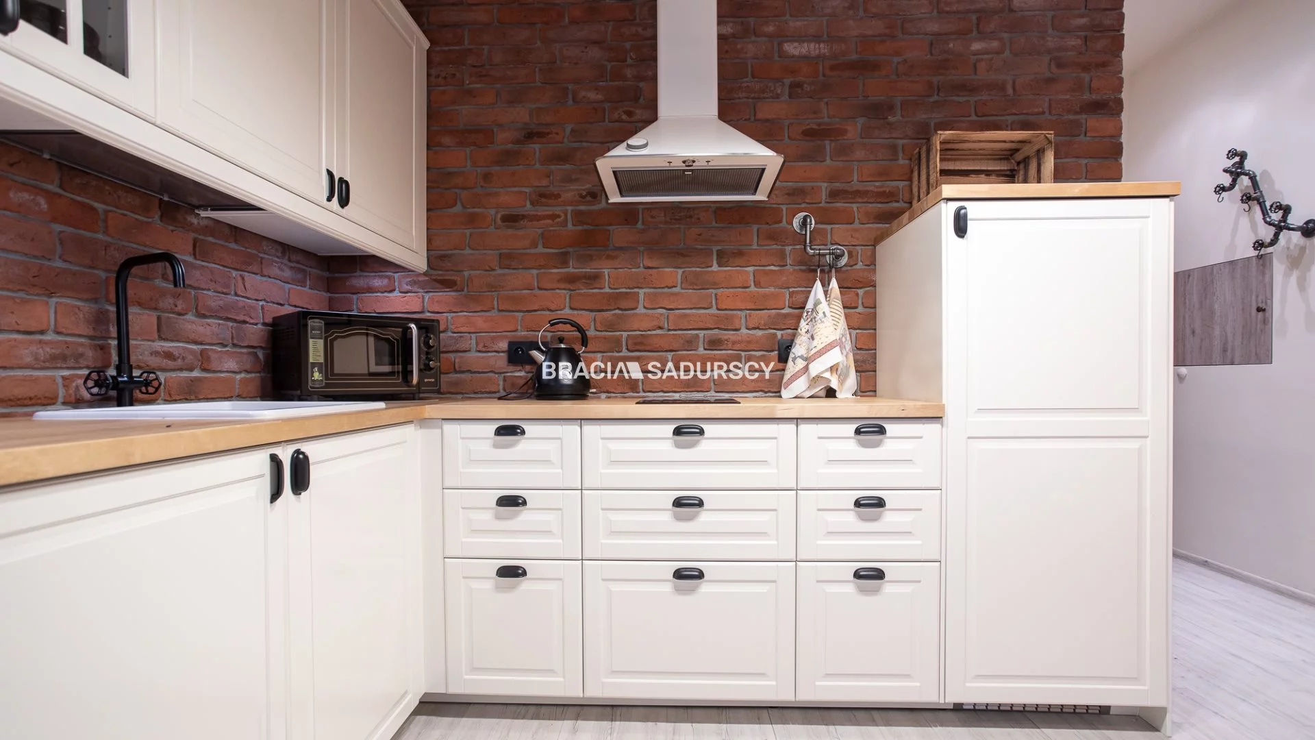 2 pokoje, mieszkanie 48,18 m², piętro 2, oferta nr , BS1-MS-309501-63, Kraków, Stare Miasto, Stare Miasto, Nowa