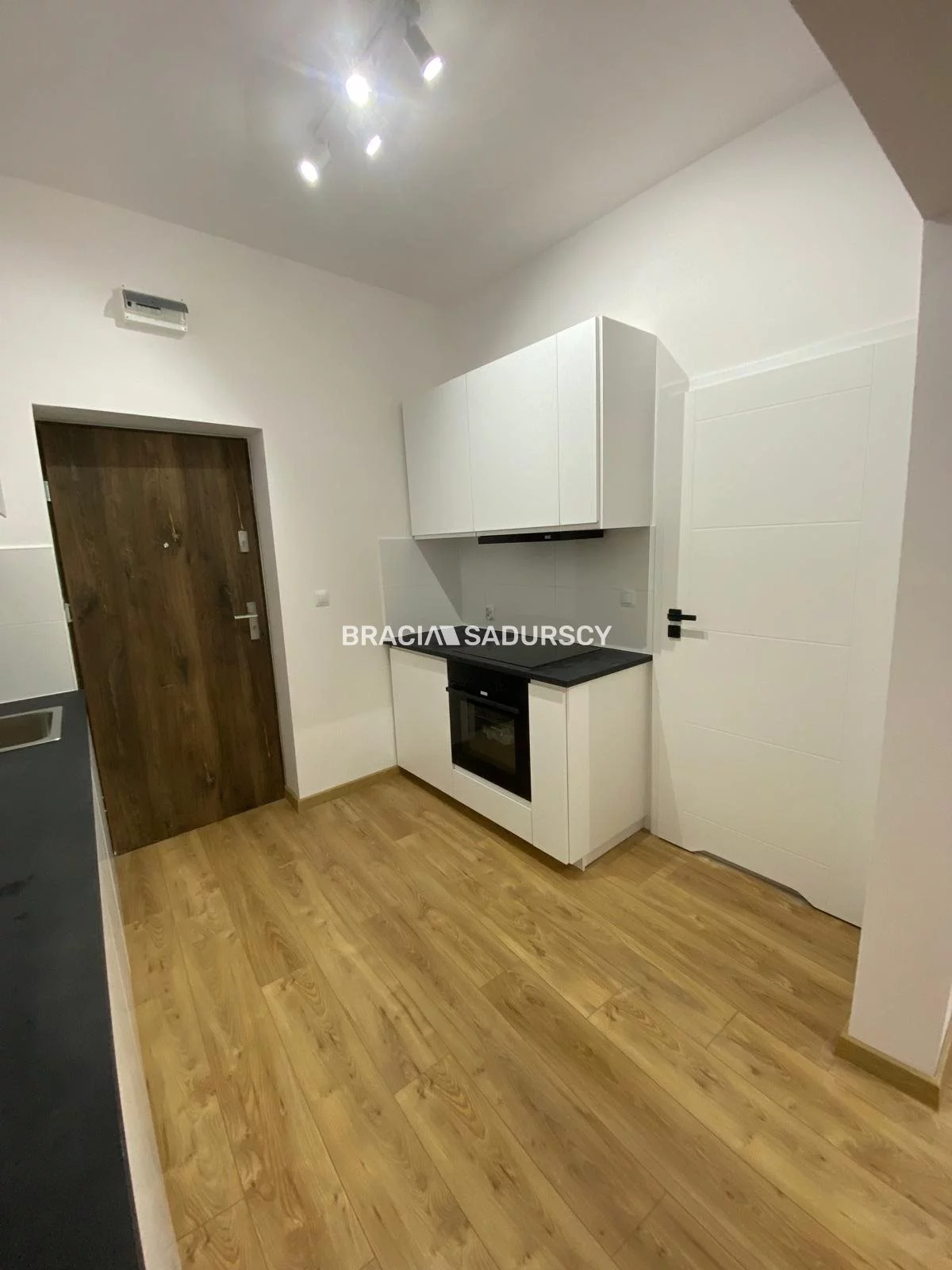 2 pokoje, mieszkanie 42,00 m², parter, oferta nr , BS3-MS-307460-1, Wieliczka, Reymonta