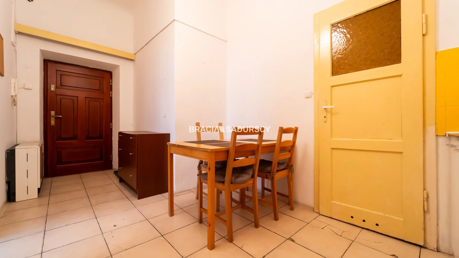 2 pokoje, mieszkanie 40,92 m², piętro 2, oferta nr , BS3-MS-311759, Kraków, Stare Miasto, Stare Miasto, Rynek Główny