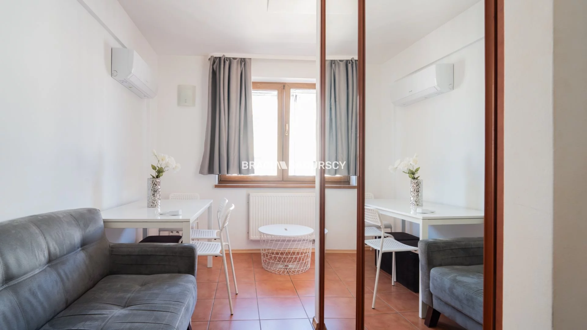 Mieszkanie dwupokojowe 32,00 m², Kraków, Stare Miasto, Karmelicka, Wynajem