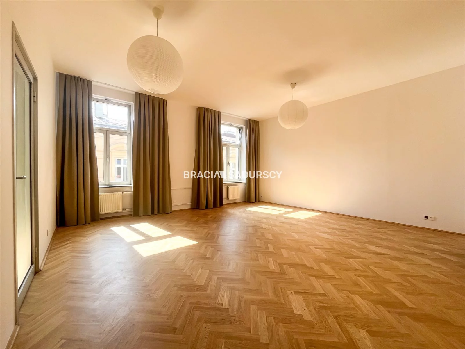 Apartamenty BS1-MW-311077-1 Kraków Stare Miasto Krowoderska