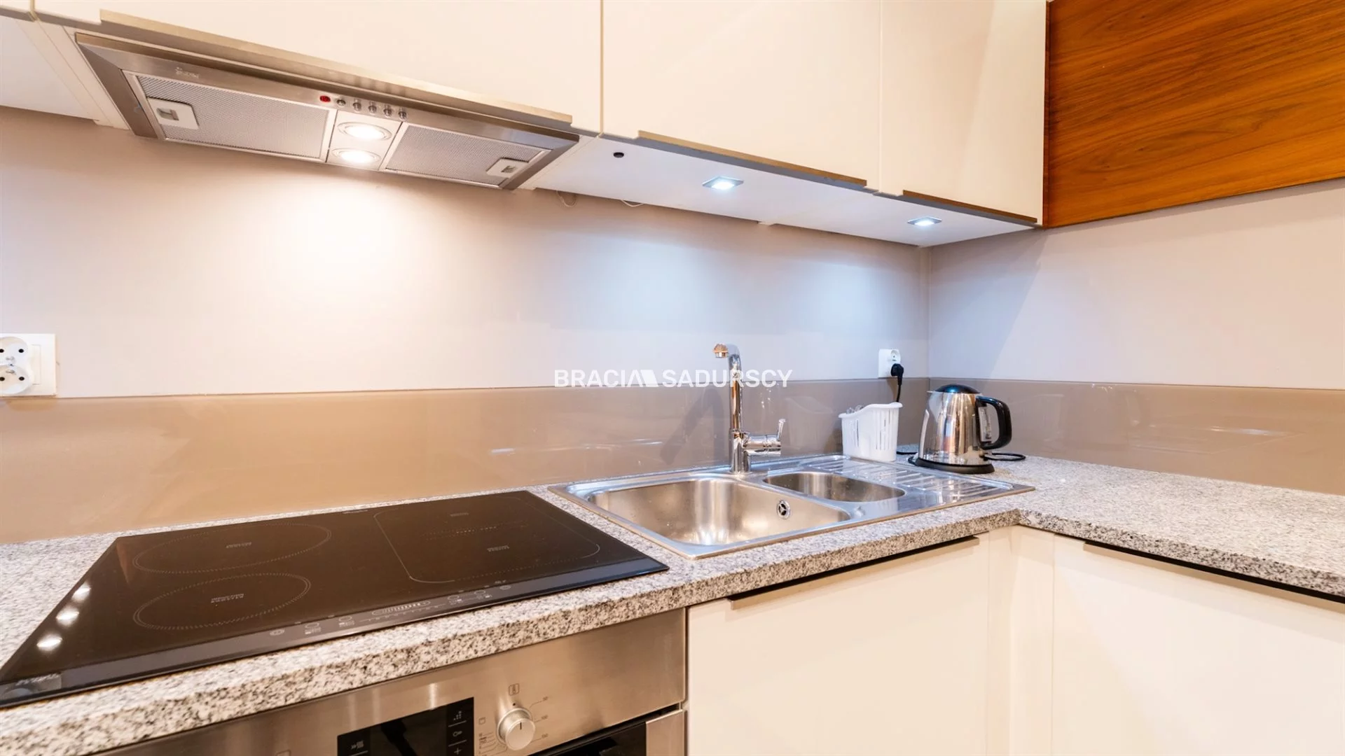 2 pokoje, mieszkanie 45,00 m², piętro 4, oferta nr , BS4-MW-309405-1, Kraków, Stare Miasto, Stare Miasto, Lubicz