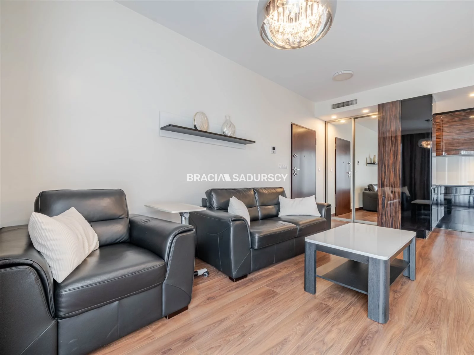2 pokoje, mieszkanie 52,00 m², piętro 3, oferta nr , BS4-MW-312139, Kraków, Stare Miasto, Stare Miasto, Sukiennicza