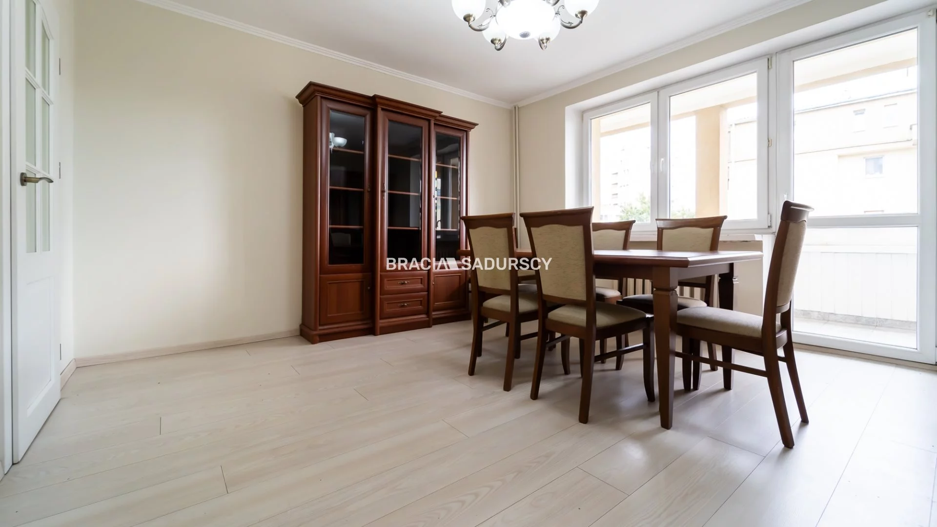 Mieszkanie na sprzedaż, 63,30 m², 3 pokoje, 3 piętro, oferta nr BS3-MS-302303