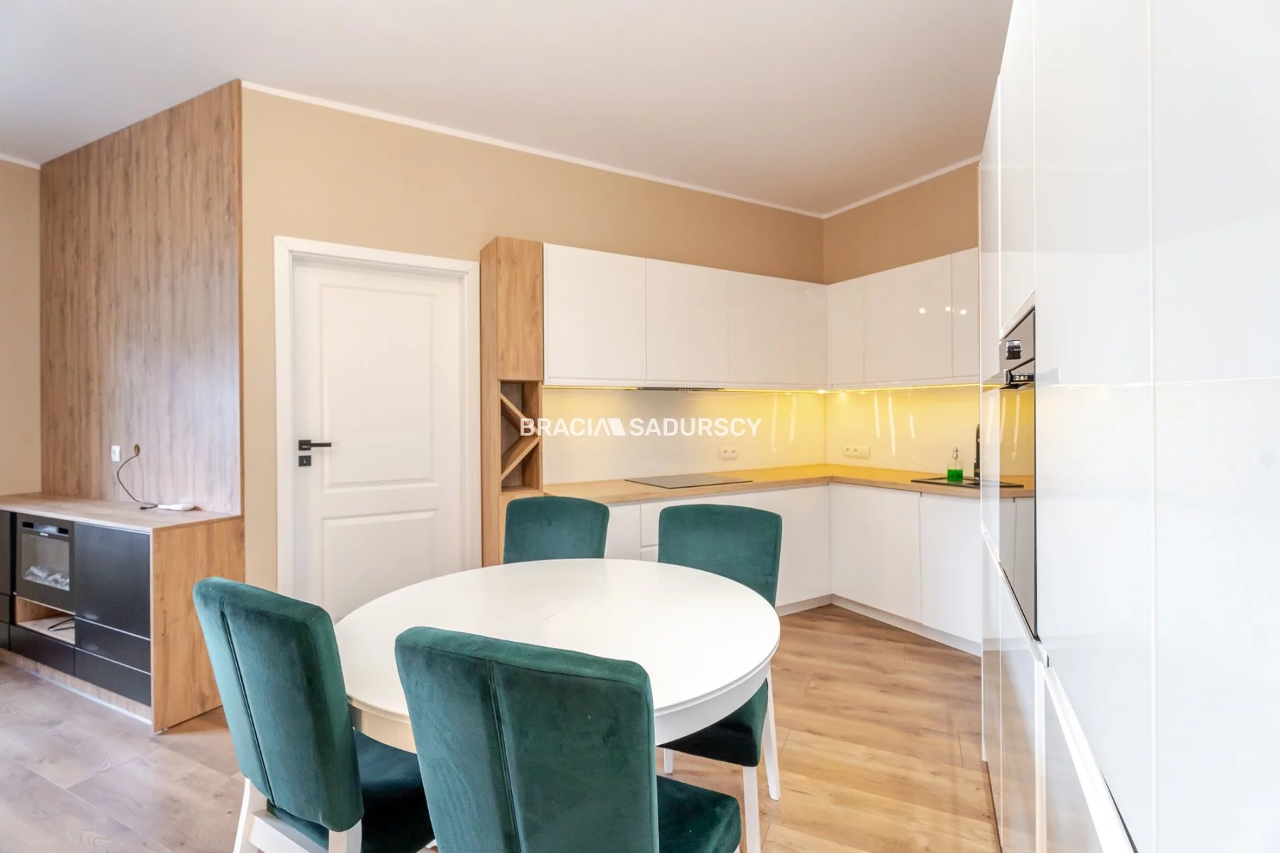 3 pokoje, mieszkanie 68,10 m², piętro 3, oferta nr , BS1-MS-311632, Kraków, Dębniki, Barska