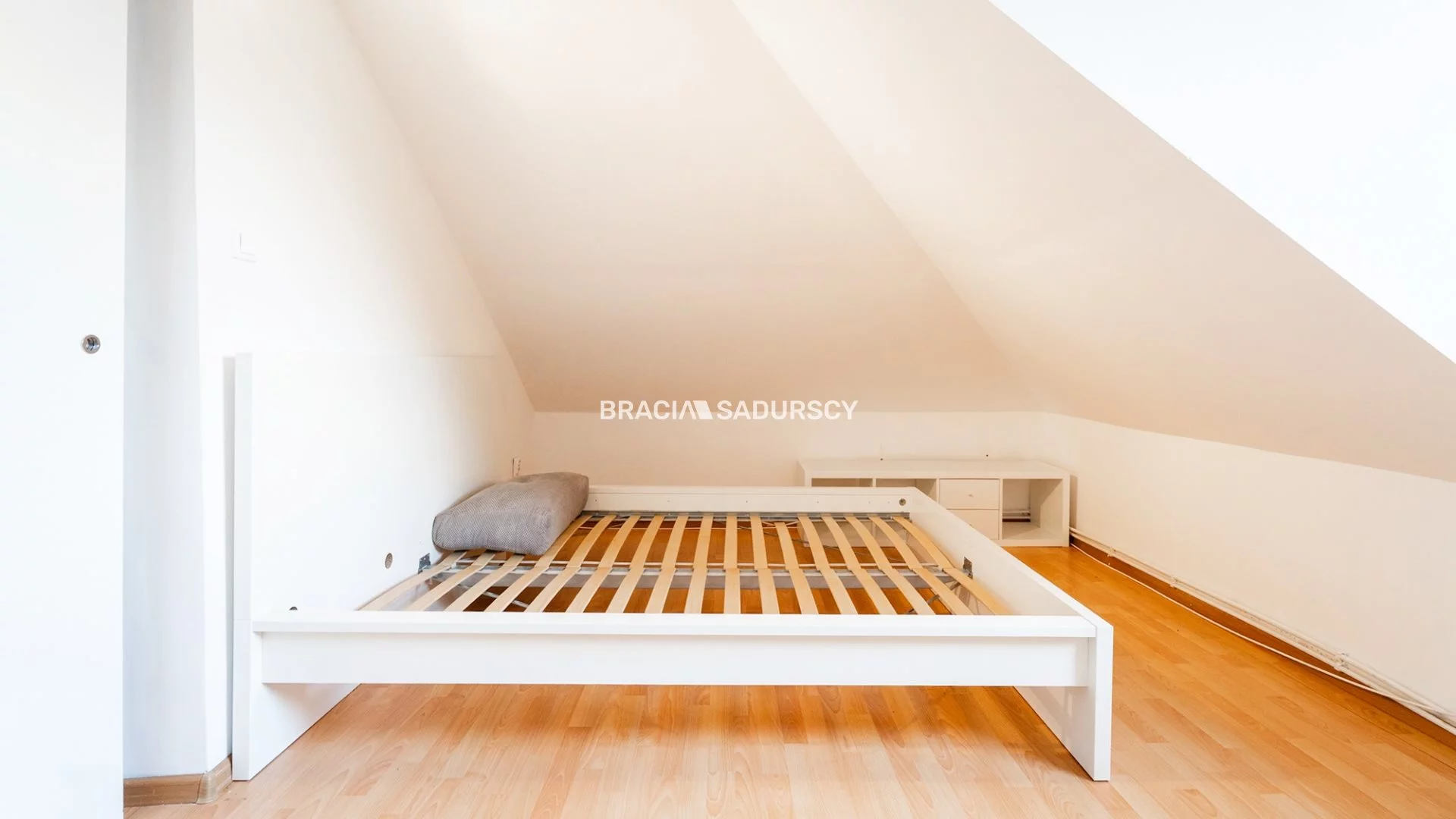 3 pokoje, mieszkanie 37,20 m², piętro 3, oferta nr , BS1-MS-310440-1, Skawina, Głowackiego