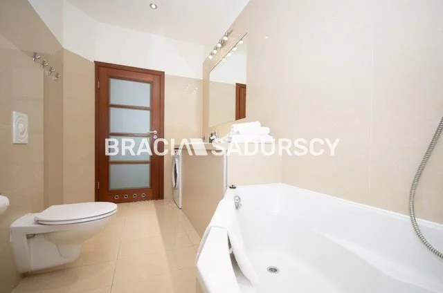 3 pokoje, mieszkanie 72,00 m², parter, oferta nr , BS2-MS-311631, Kraków, Stare Miasto, Stare Miasto, Krowoderska