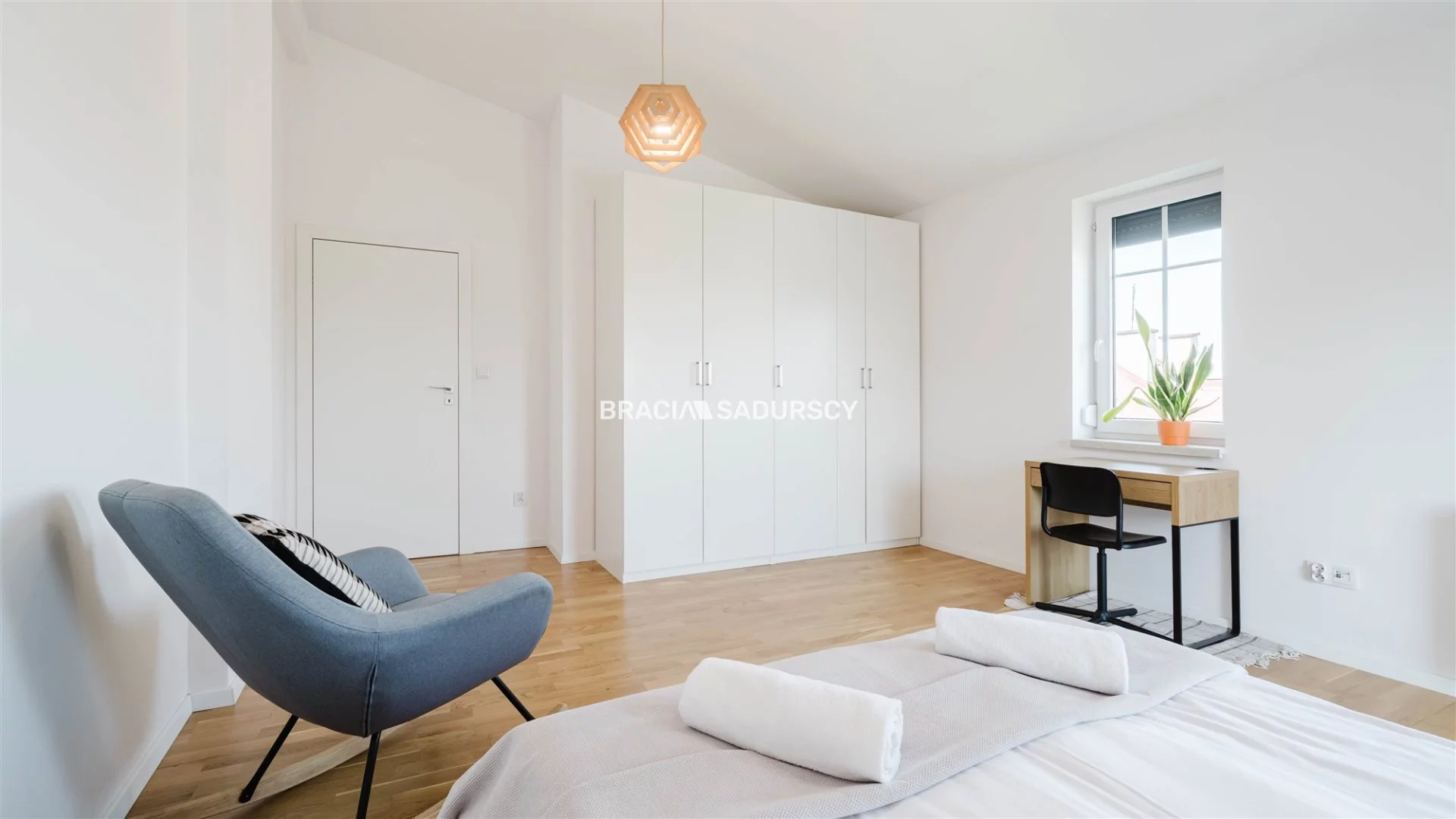 3 pokoje, mieszkanie 57,08 m², piętro 4, oferta nr , BS4-MS-311258, Kraków, Stare Miasto, Stare Miasto, Radziwiłłowska