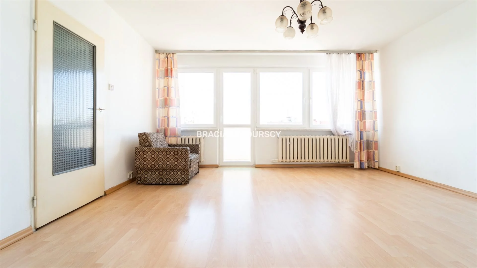 Apartament na sprzedaż, 62,50 m², 3 pokoje, piętro 4, oferta nr BS4-MS-304701