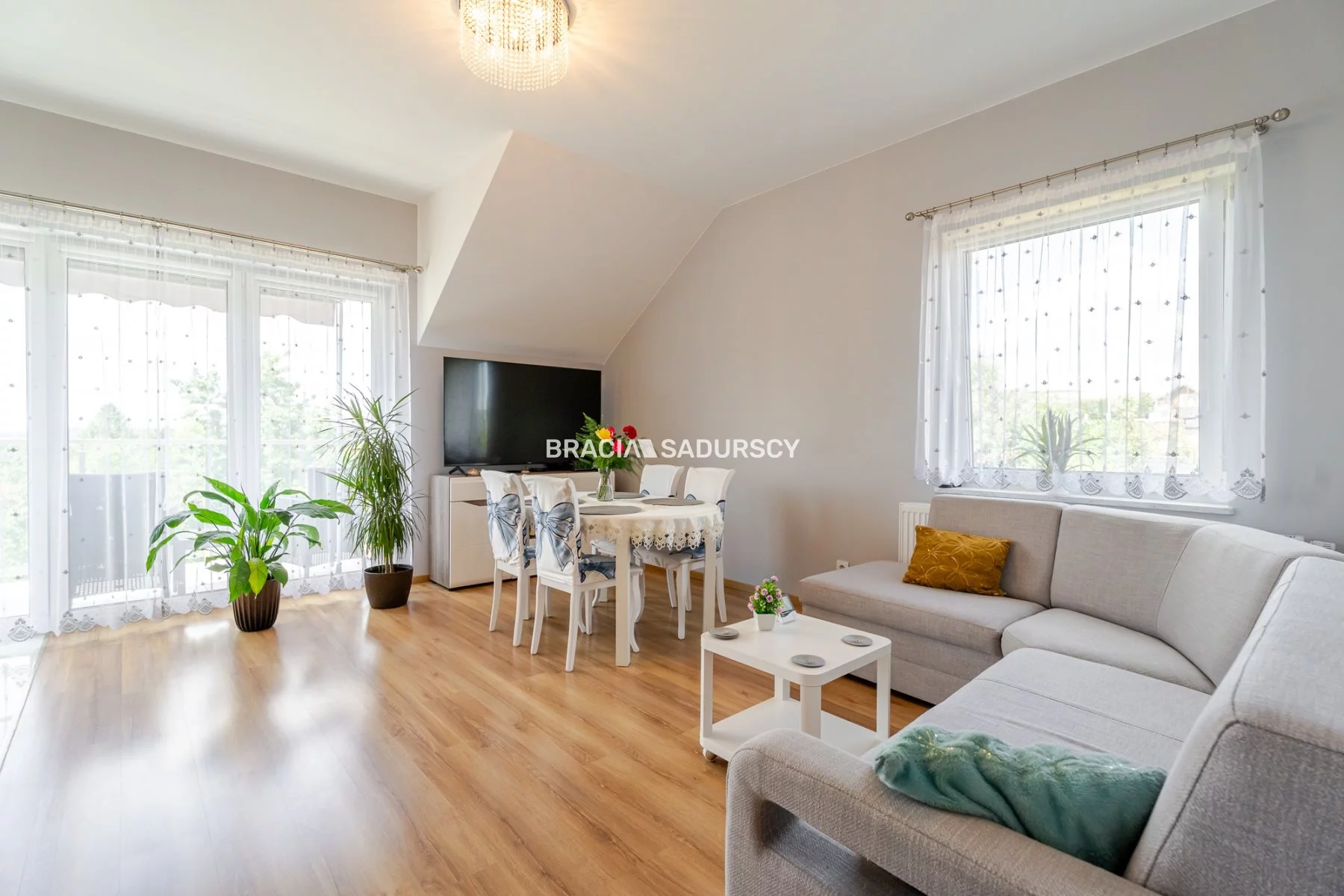 3 pokoje, mieszkanie 67,00 m², piętro 1, oferta nr , BS3-MS-311340, Wielka Wieś, Ujazdowska