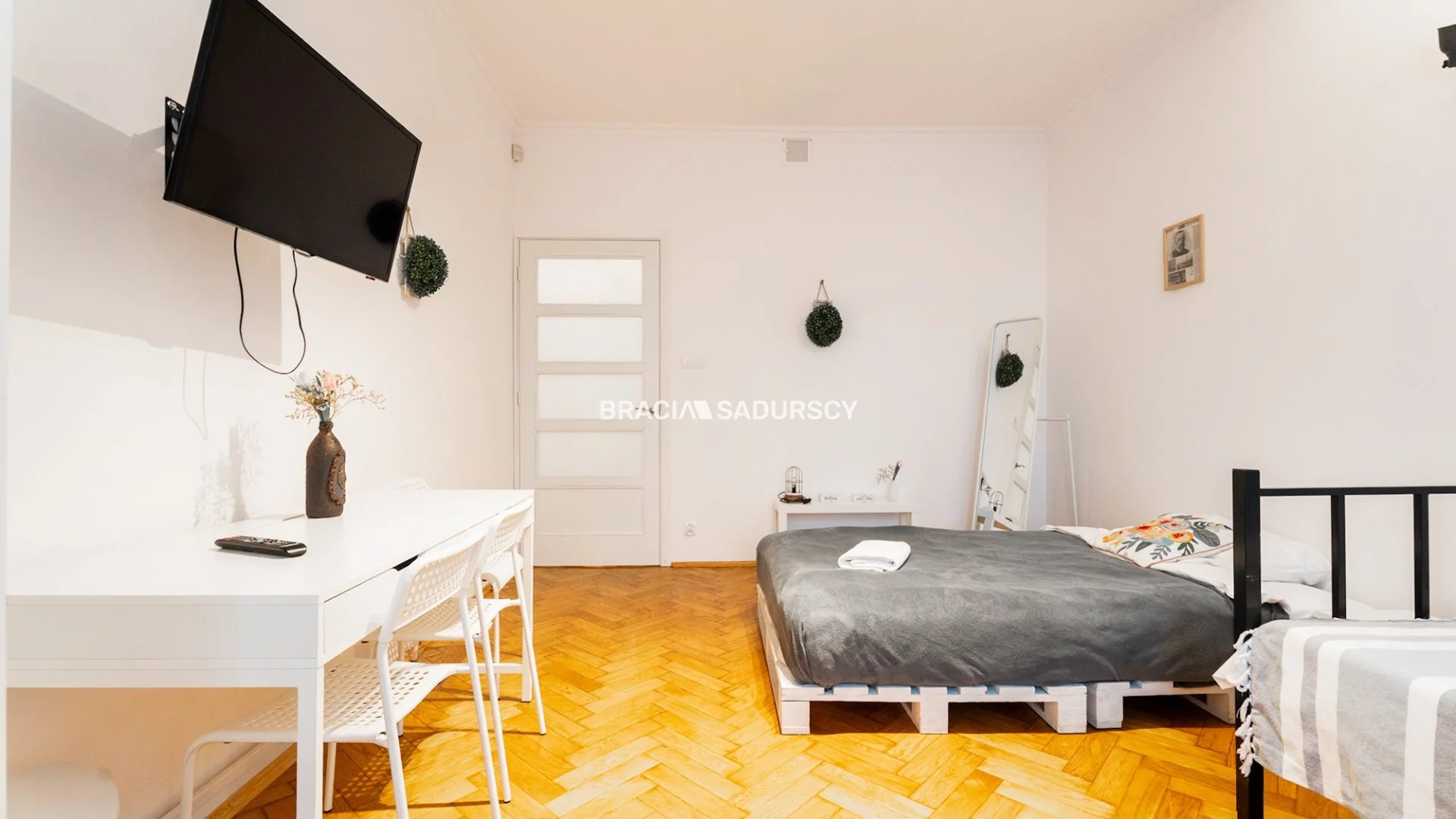 3 pokoje, apartament 98,00 m², piętro 3, oferta nr , BS5-MW-310524-5, Kraków, Stare Miasto, Stare Miasto, Bolesława Komorowskiego