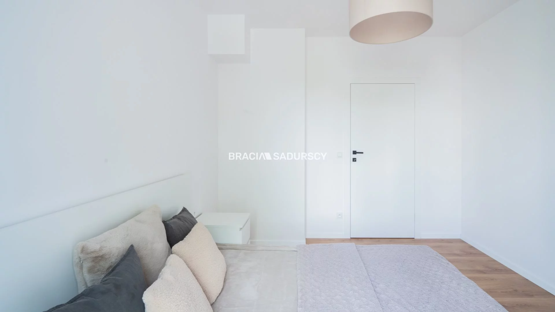 BS4-MW-309228 - zdjęcie nr 4