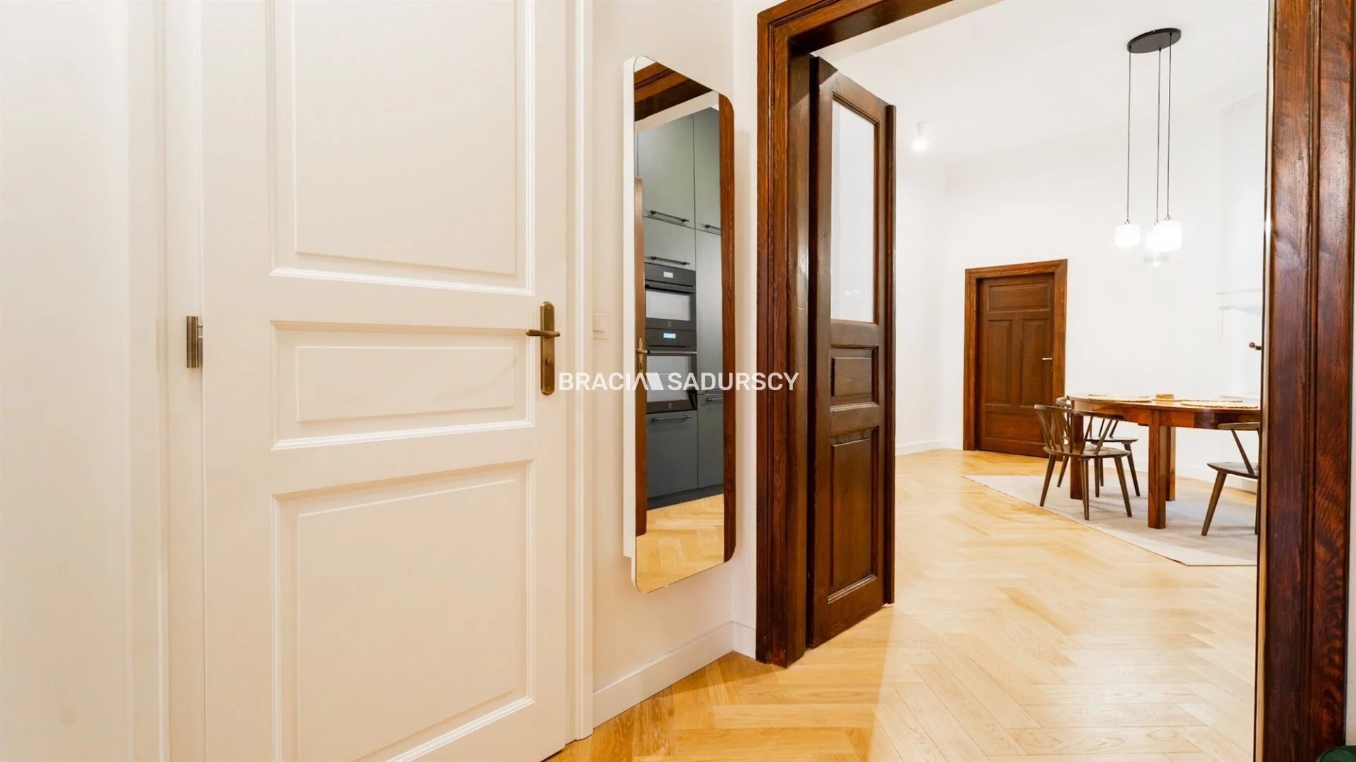 3 pokoje, mieszkanie 105,90 m², piętro 2, oferta nr , BS5-MW-309385-14, Kraków, Stare Miasto, Stare Miasto, Krowoderska