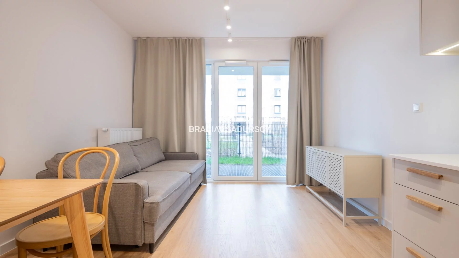 Mieszkanie trzypokojowe 45,00 m², Kraków, Podgórze, Płaszów, Myśliwska, Wynajem