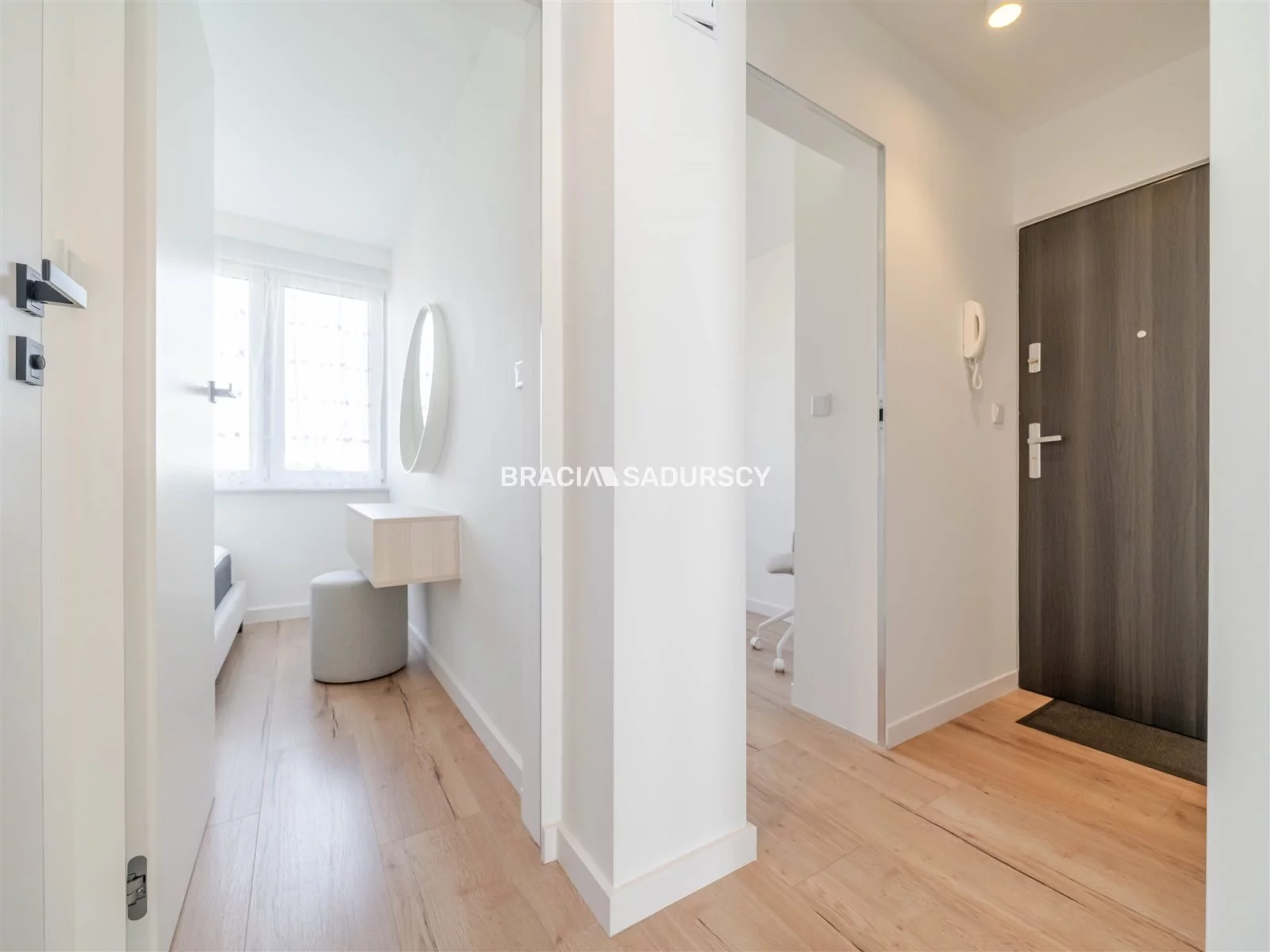 3 pokoje, mieszkanie 38,80 m², piętro 7, oferta nr , BS5-MW-312349, Kraków, os. Niepodległości