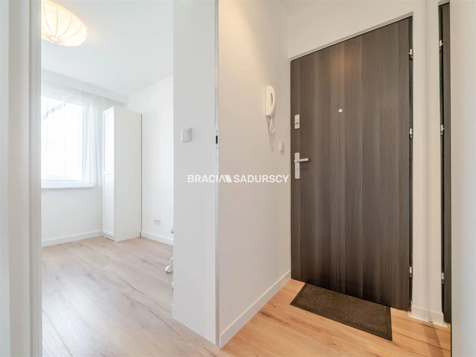3 pokoje, mieszkanie 38,80 m², piętro 7, oferta nr , BS5-MW-312349, Kraków, os. Niepodległości