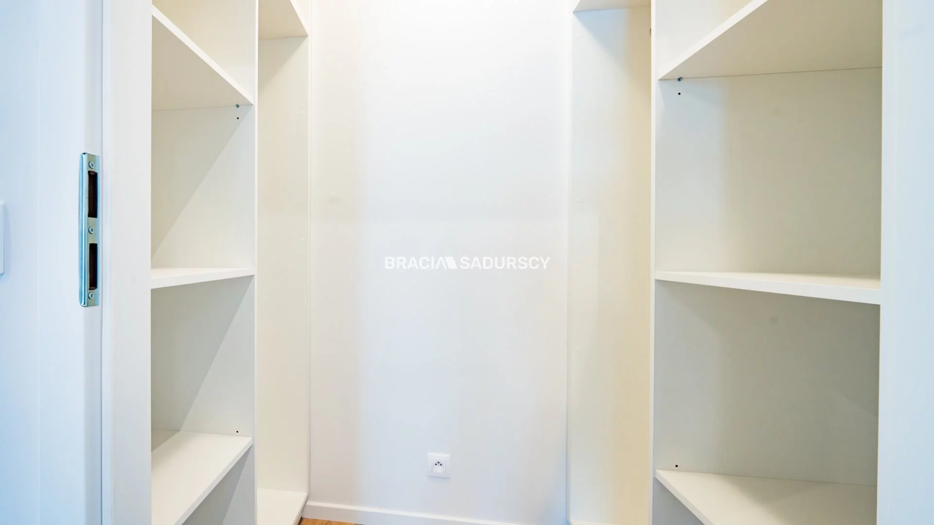 3 pokoje, mieszkanie 65,50 m², piętro 6, oferta nr , BS4-MW-311334, Kraków, Podgórze, Zabłocie, Romanowicza