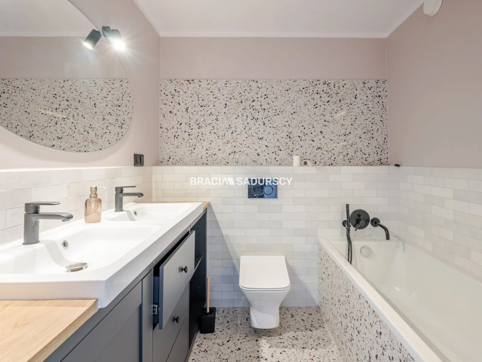 4 pokoje, mieszkanie 87,41 m², piętro 3, oferta nr , BS5-MS-310919-1, Wieliczka, Jasna