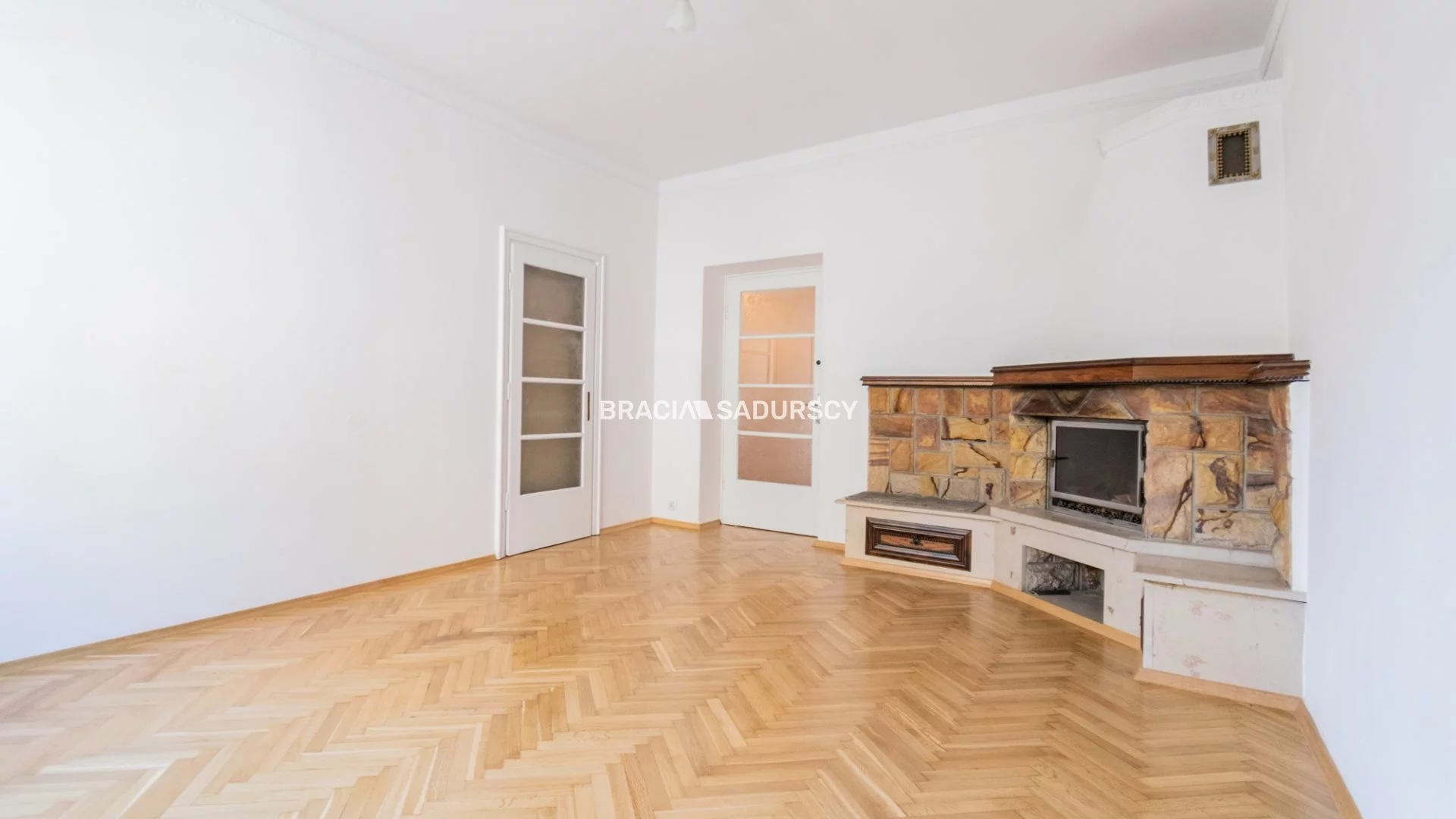 Mieszkanie na sprzedaż, 87,39 m², 4 pokoje, parter, oferta nr BS4-MS-302914-6