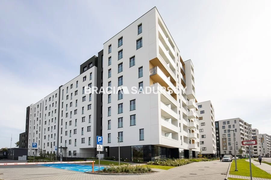 Mieszkanie na sprzedaż, 68,96 m², 4 pokoje, 5 piętro, oferta nr BS2-MS-298054-168