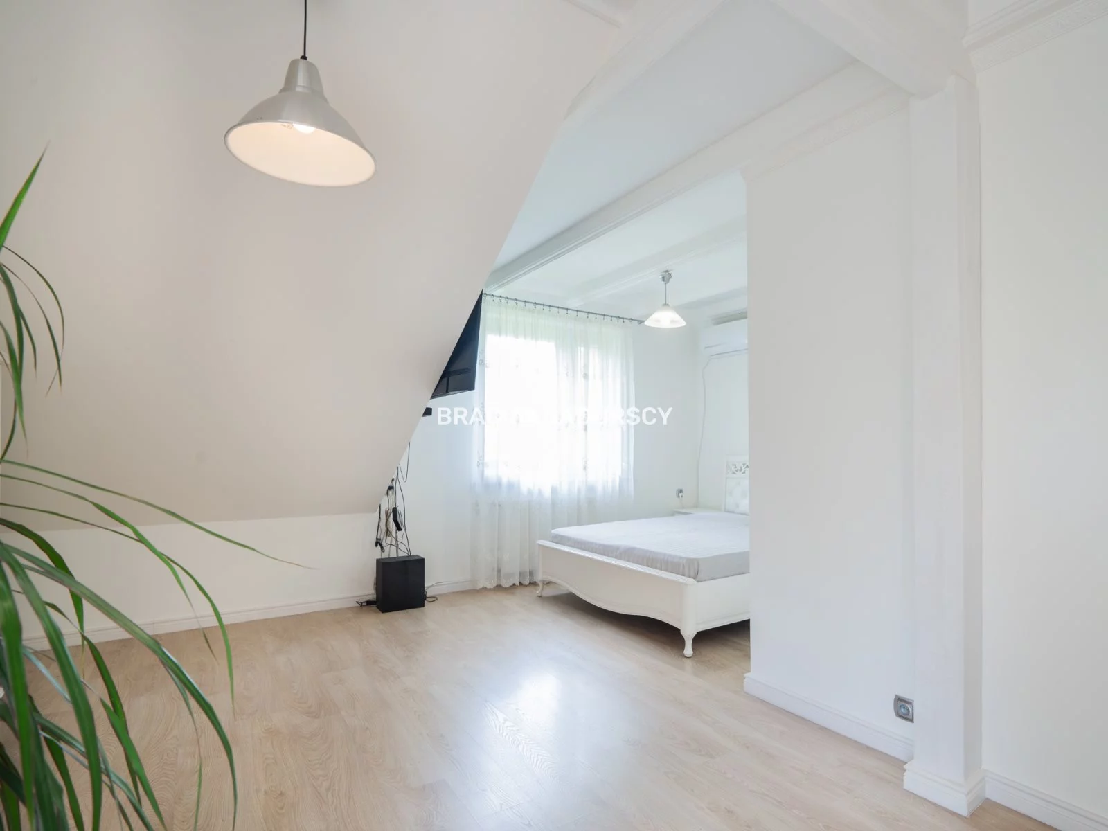 4 pokoje, mieszkanie 85,60 m², piętro 3, oferta nr , BS3-MS-310389-1, Bochnia, Kolejowa