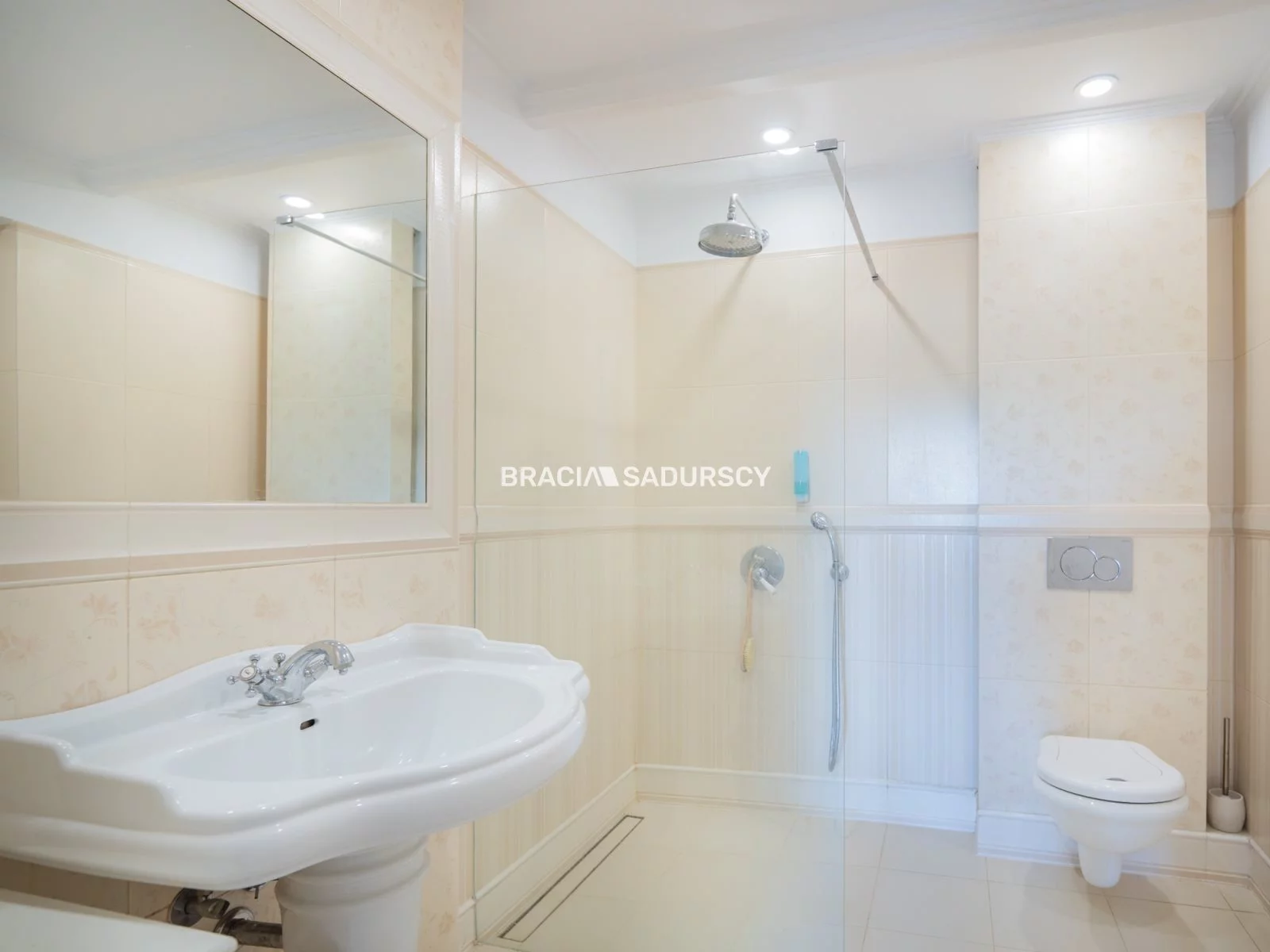 4 pokoje, mieszkanie 85,60 m², piętro 3, oferta nr , BS3-MS-310389-1, Bochnia, Kolejowa