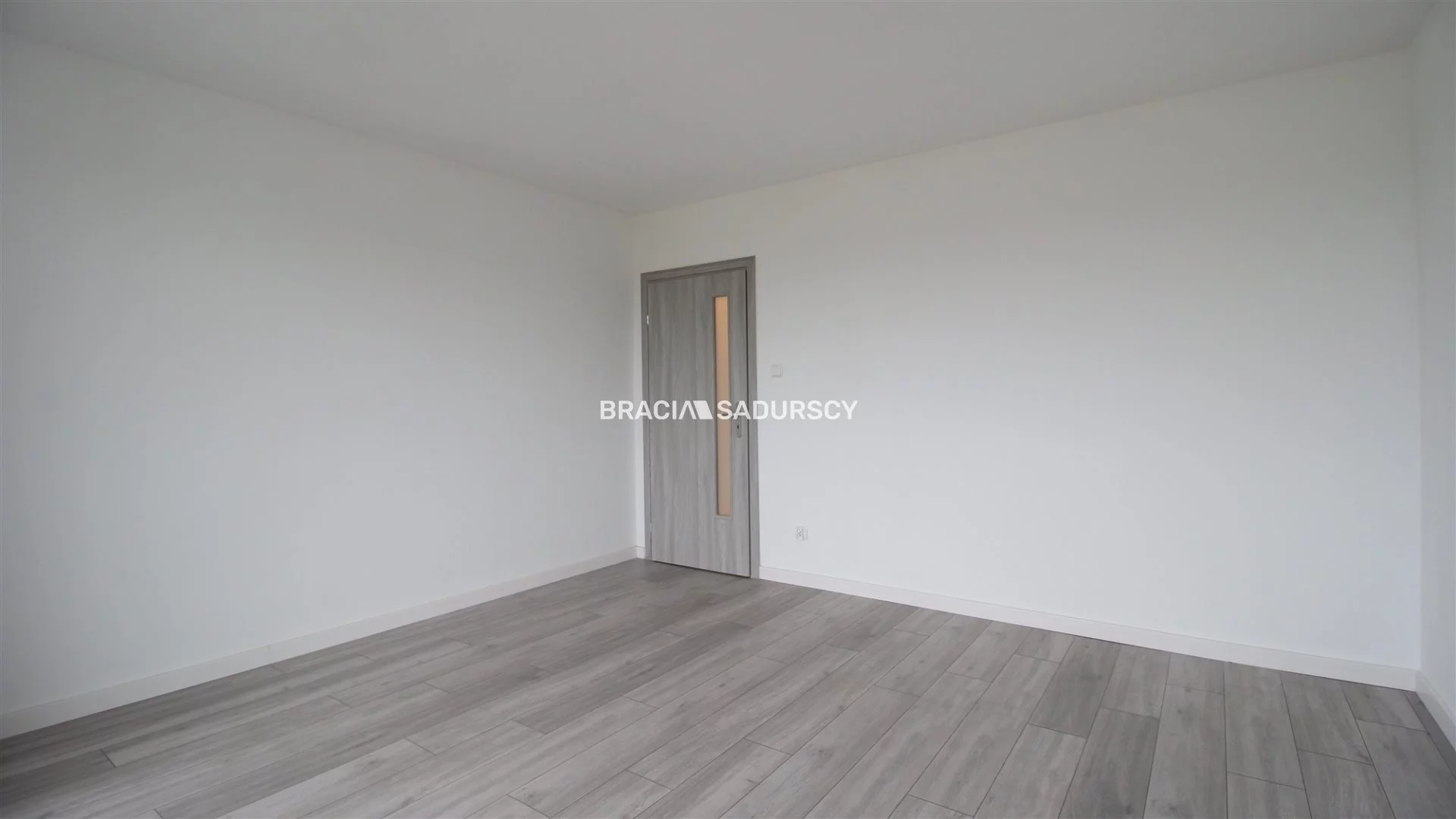 4 pokoje, mieszkanie 125,90 m², parter, oferta nr , BS5-MS-309445-15, Olesno