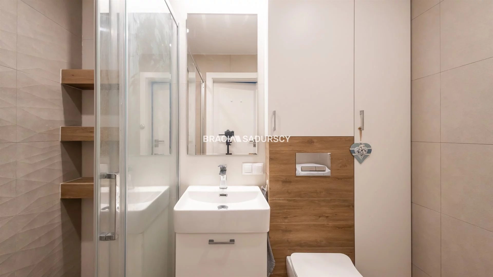 4 pokoje, mieszkanie 112,00 m², piętro 1, oferta nr , BS3-MS-306561-1, Wieliczka, Różana