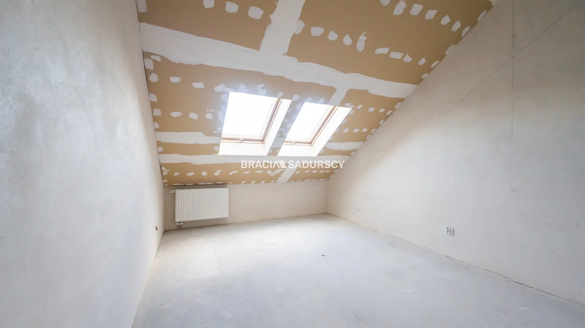 4 pokoje, mieszkanie 112,00 m², piętro 1, oferta nr , BS3-MS-306561-1, Wieliczka, Różana