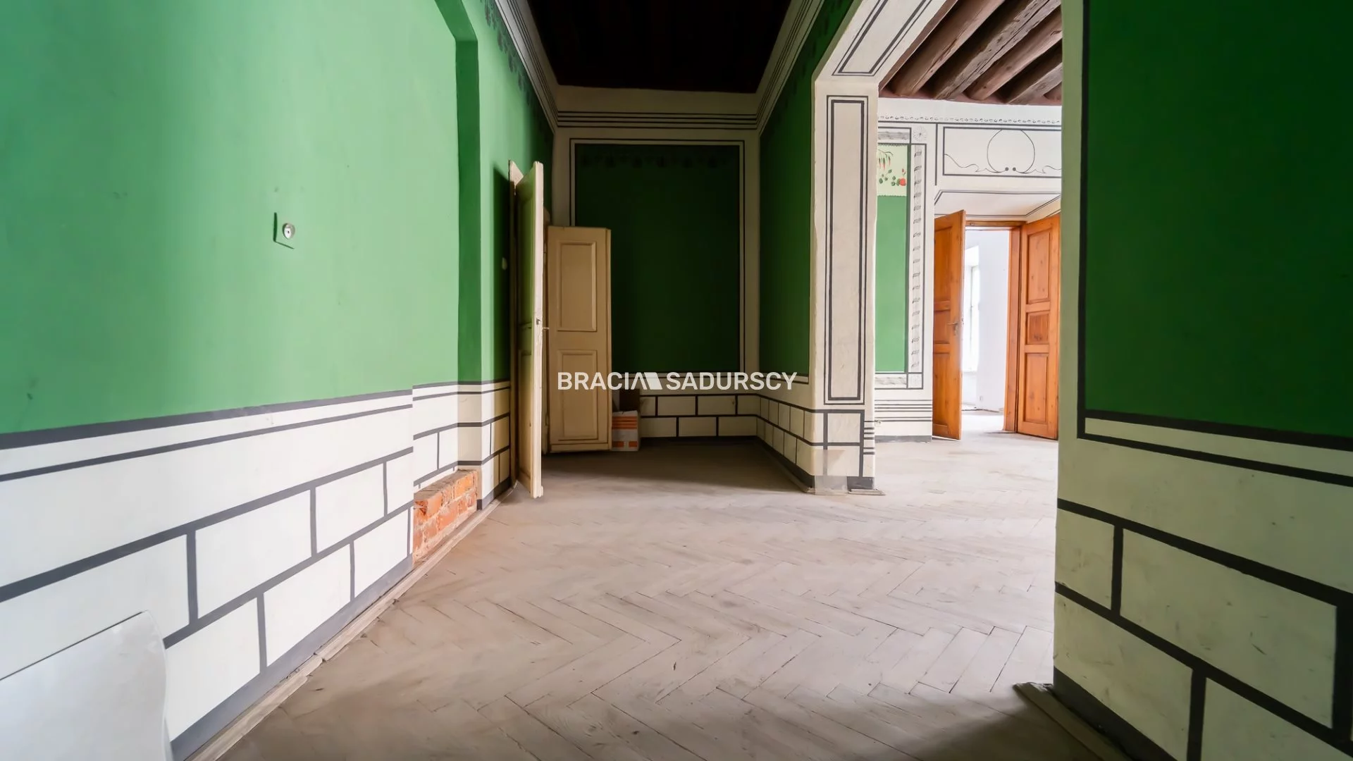 4 pokoje, mieszkanie 110,42 m², piętro 1, oferta nr , BS3-MS-311761, Kraków, Stare Miasto, Stare Miasto, Rynek Główny