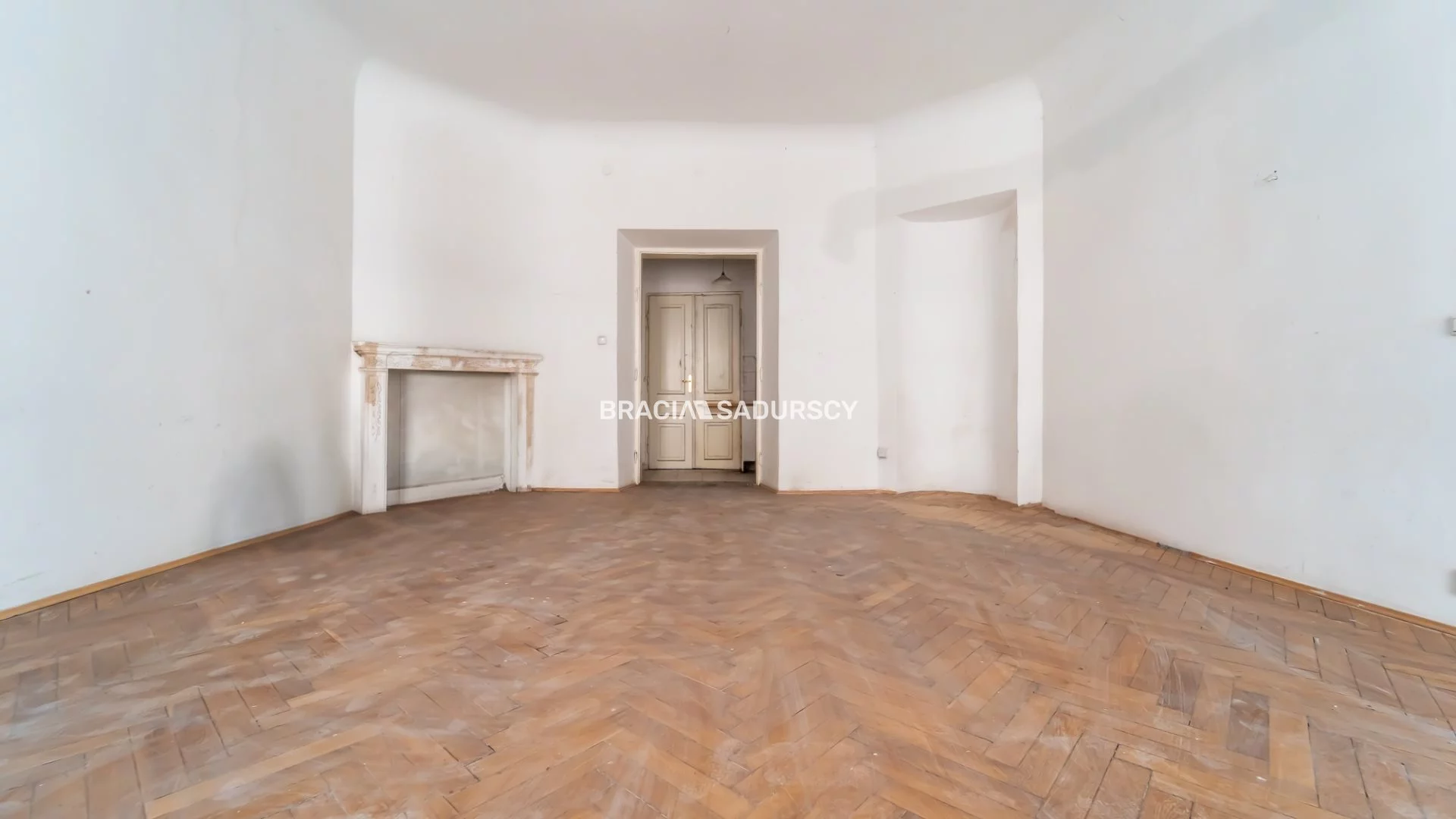 4 pokoje, mieszkanie 110,42 m², piętro 1, oferta nr , BS3-MS-311761, Kraków, Stare Miasto, Stare Miasto, Rynek Główny